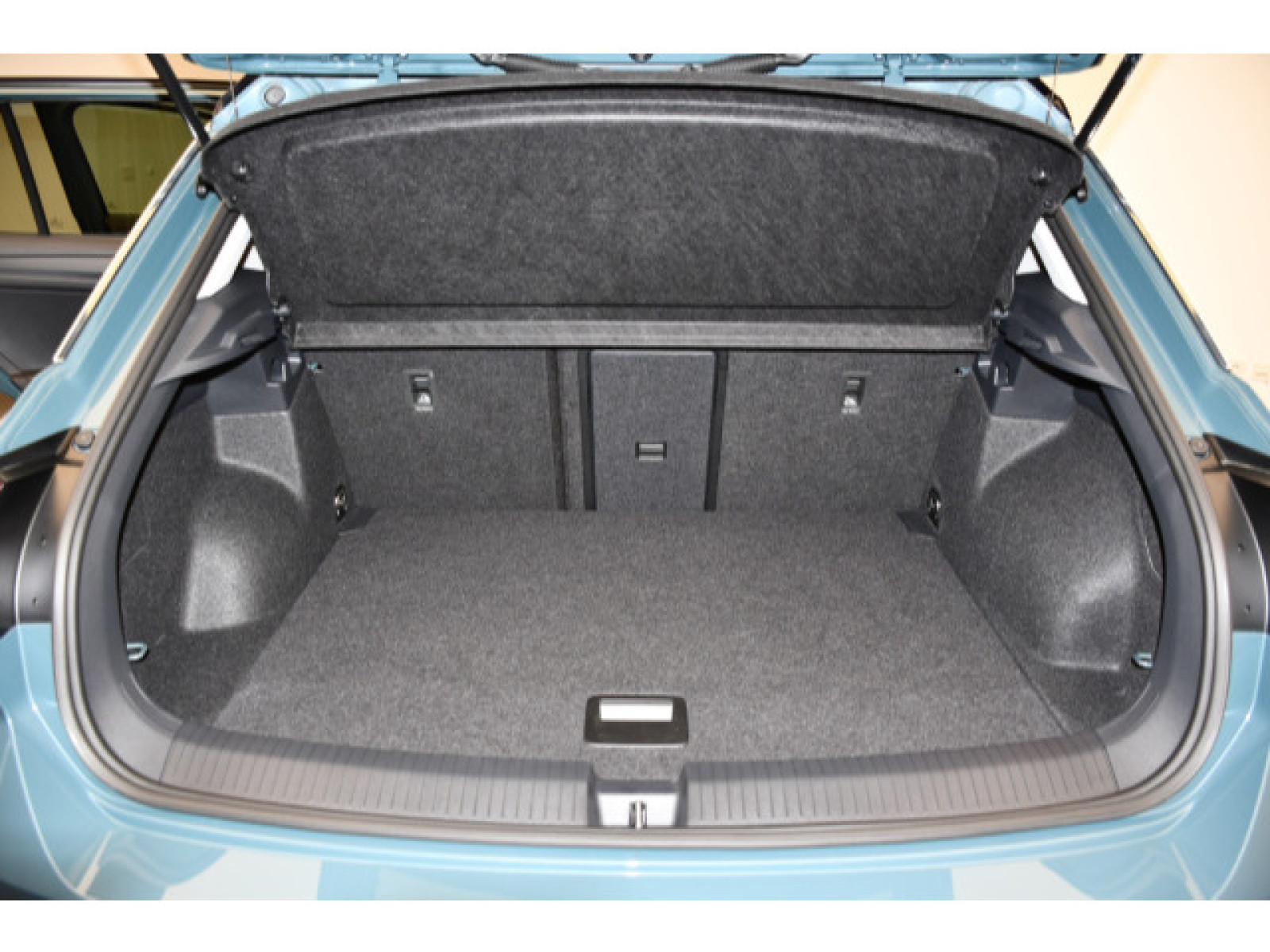 Volkswagen - T-Roc_9