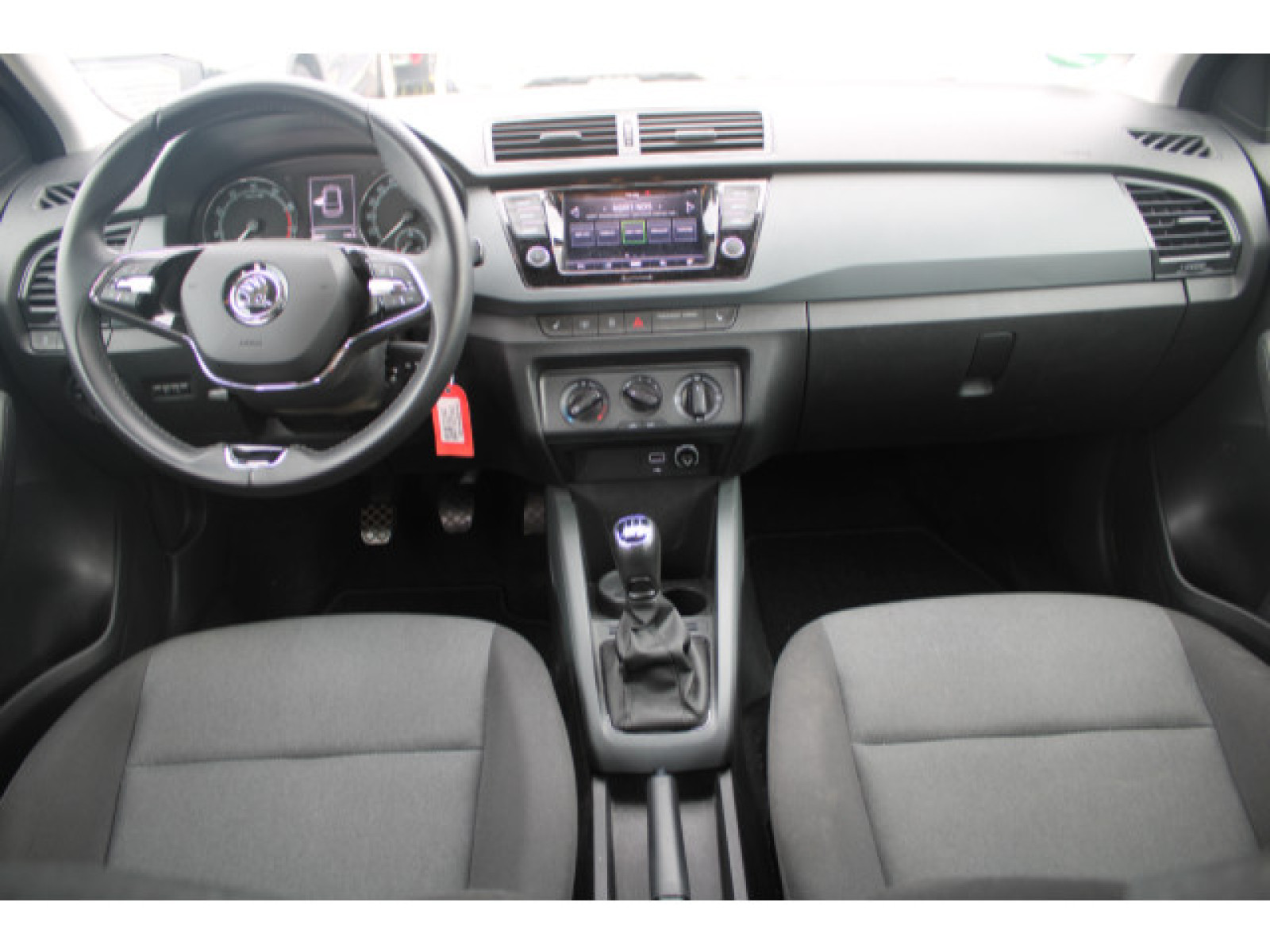 Škoda - Fabia_4