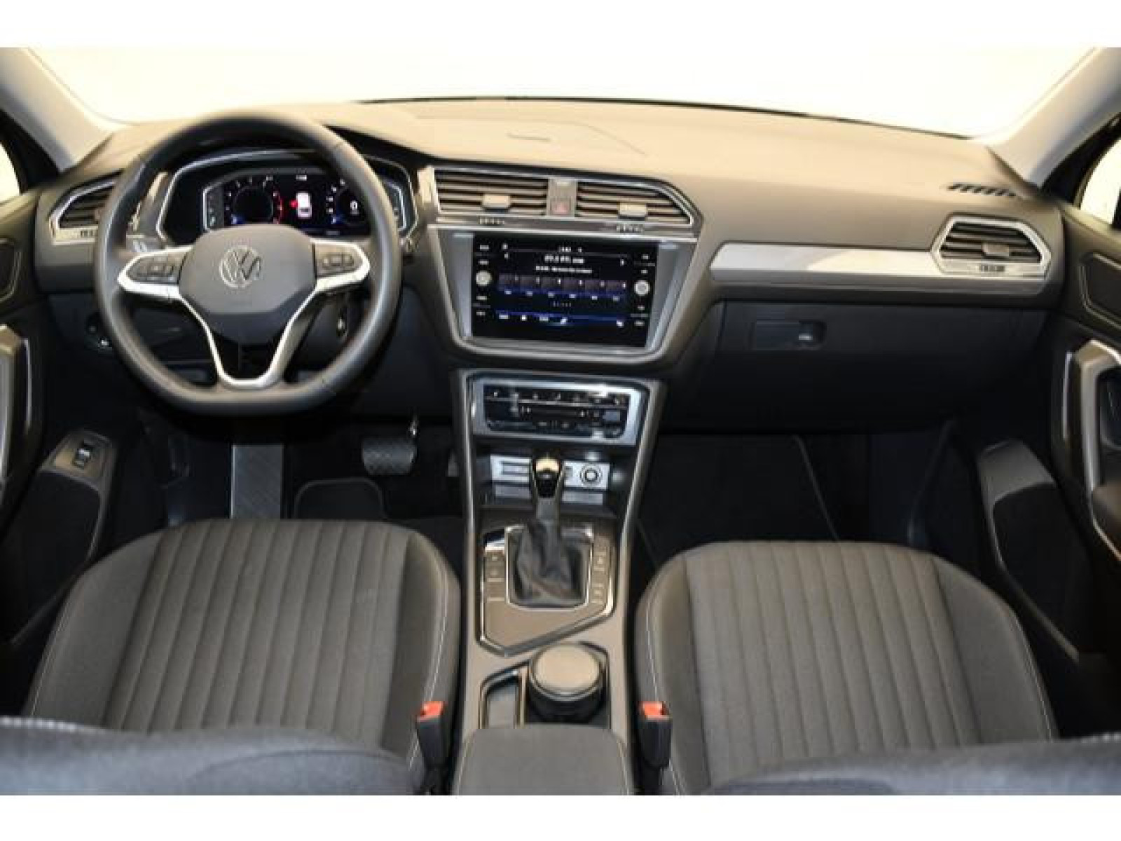 Volkswagen - Tiguan Allspace_5