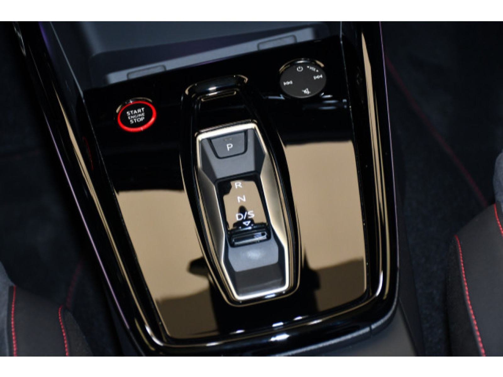 Audi - RS 3 Limousine_7