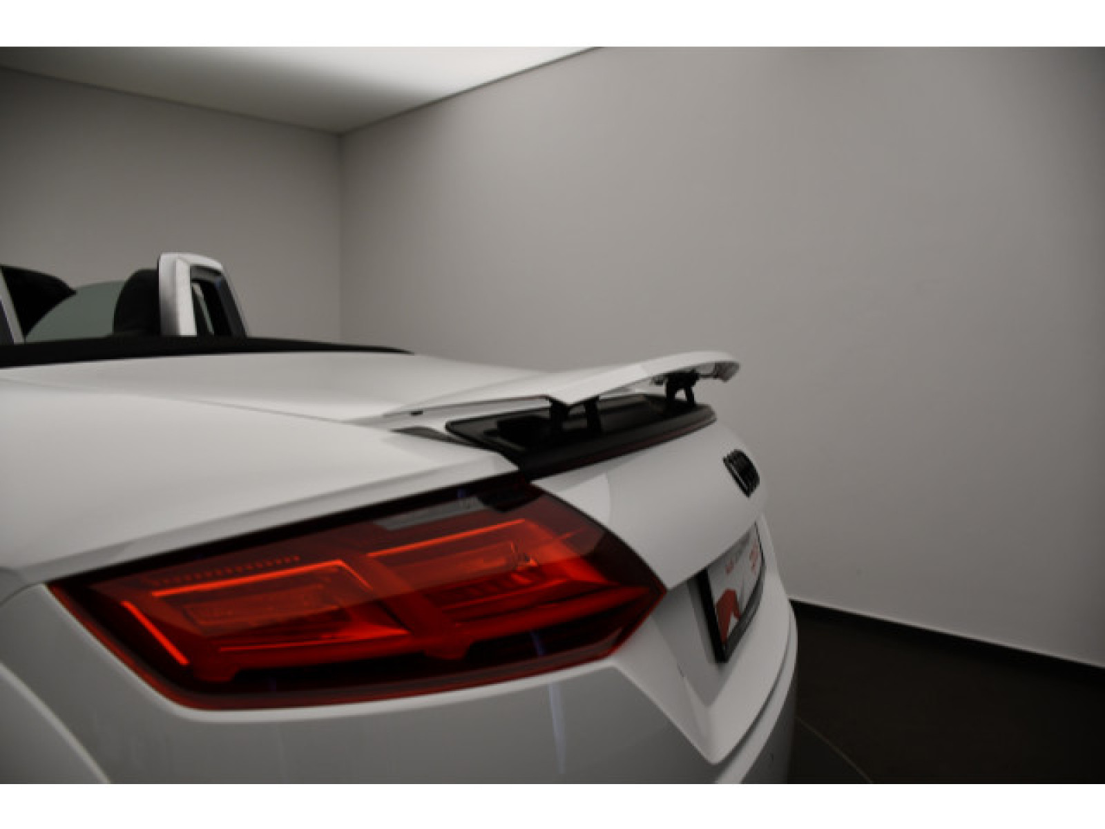 Audi - TT Roadster_12
