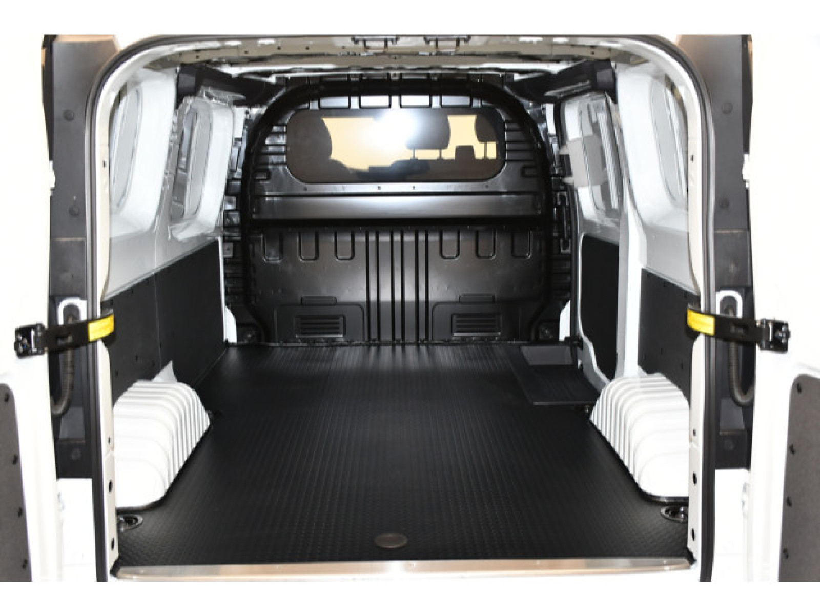 Maxus - eDELIVER 7_10