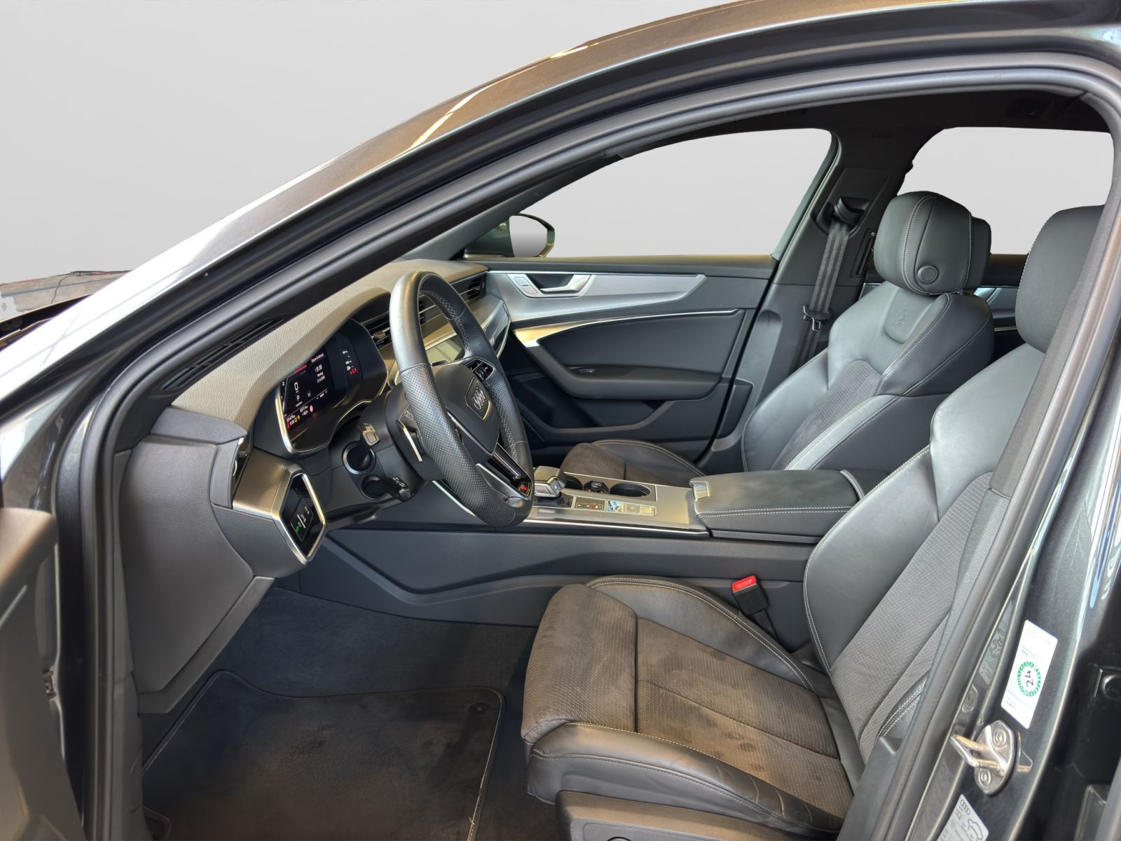 Audi - S6 Avant_10