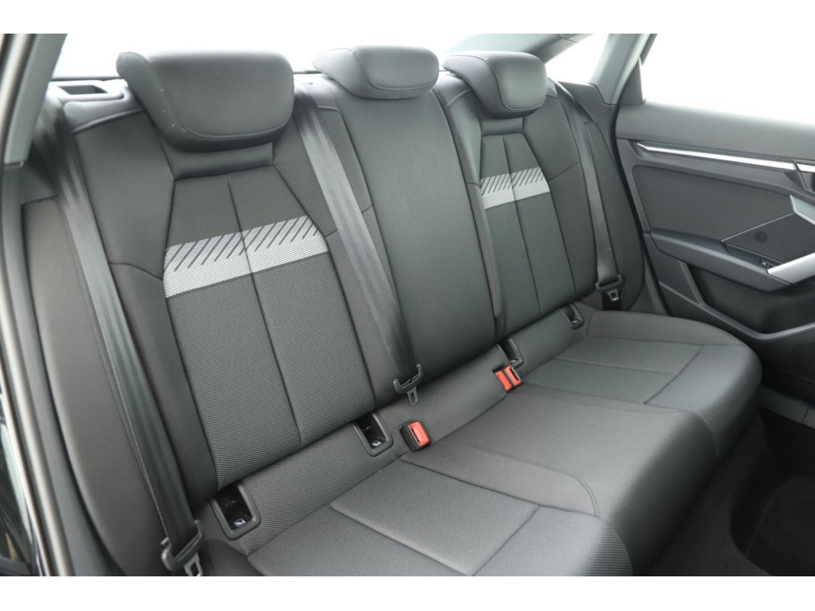 Audi - A3 Limousine_7
