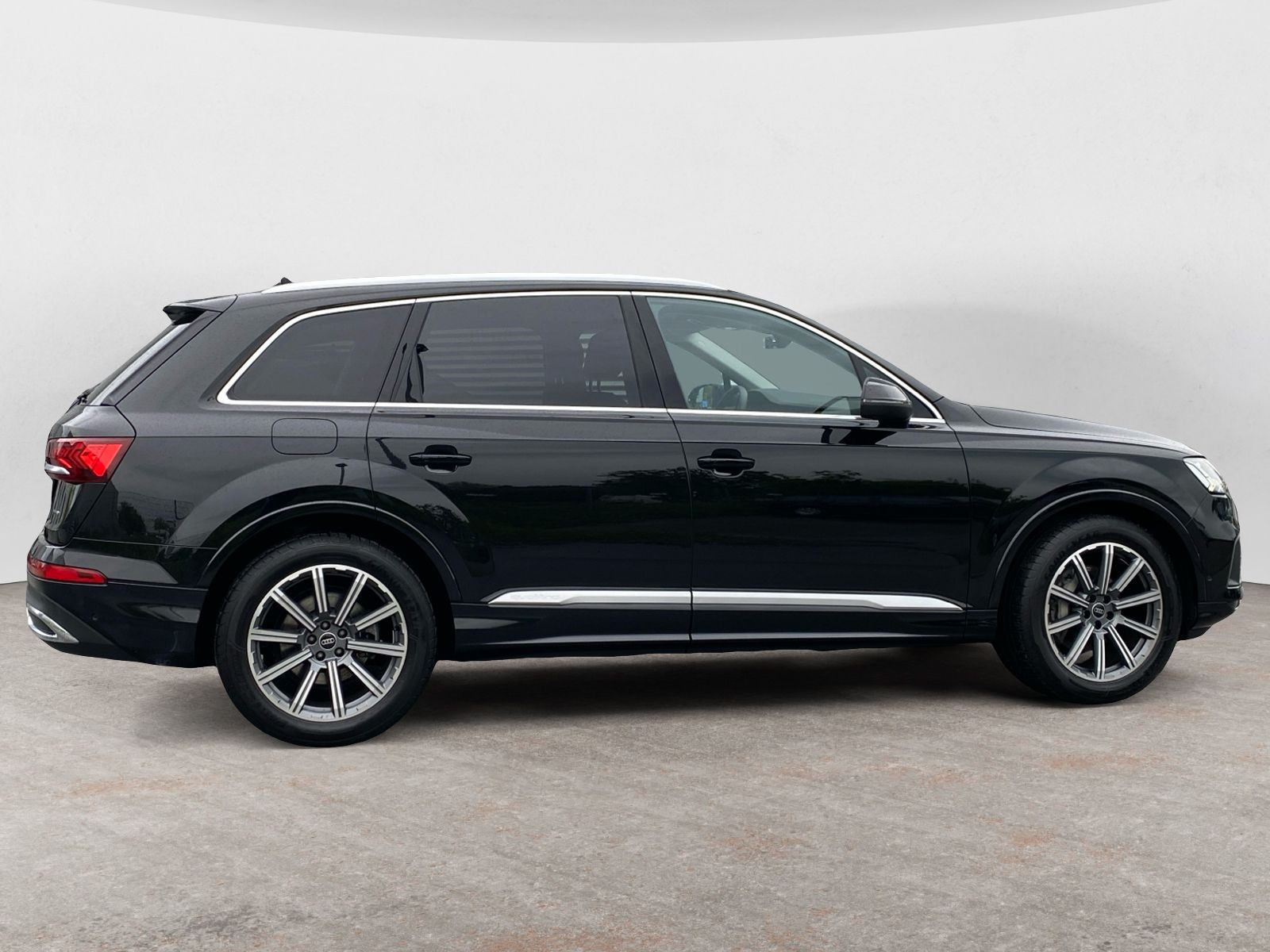 Audi - Q7_7