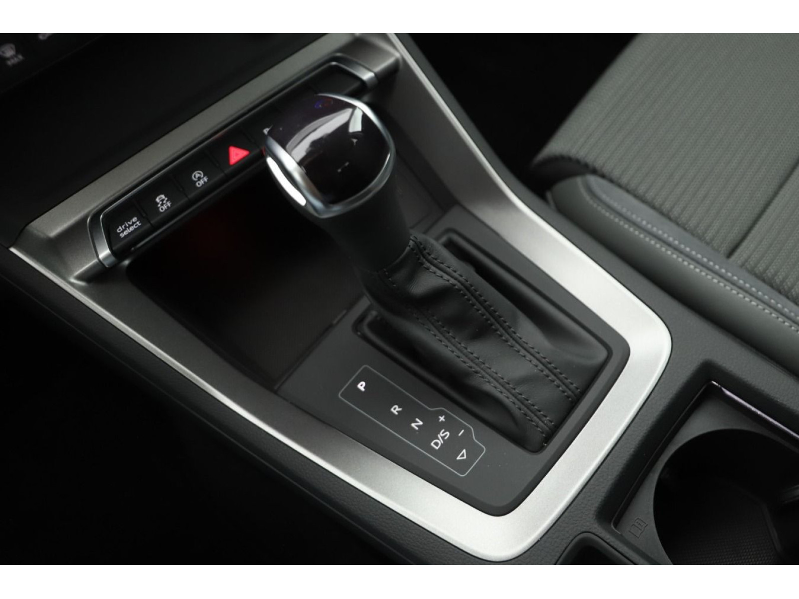 Audi - Q3 Sportback_13