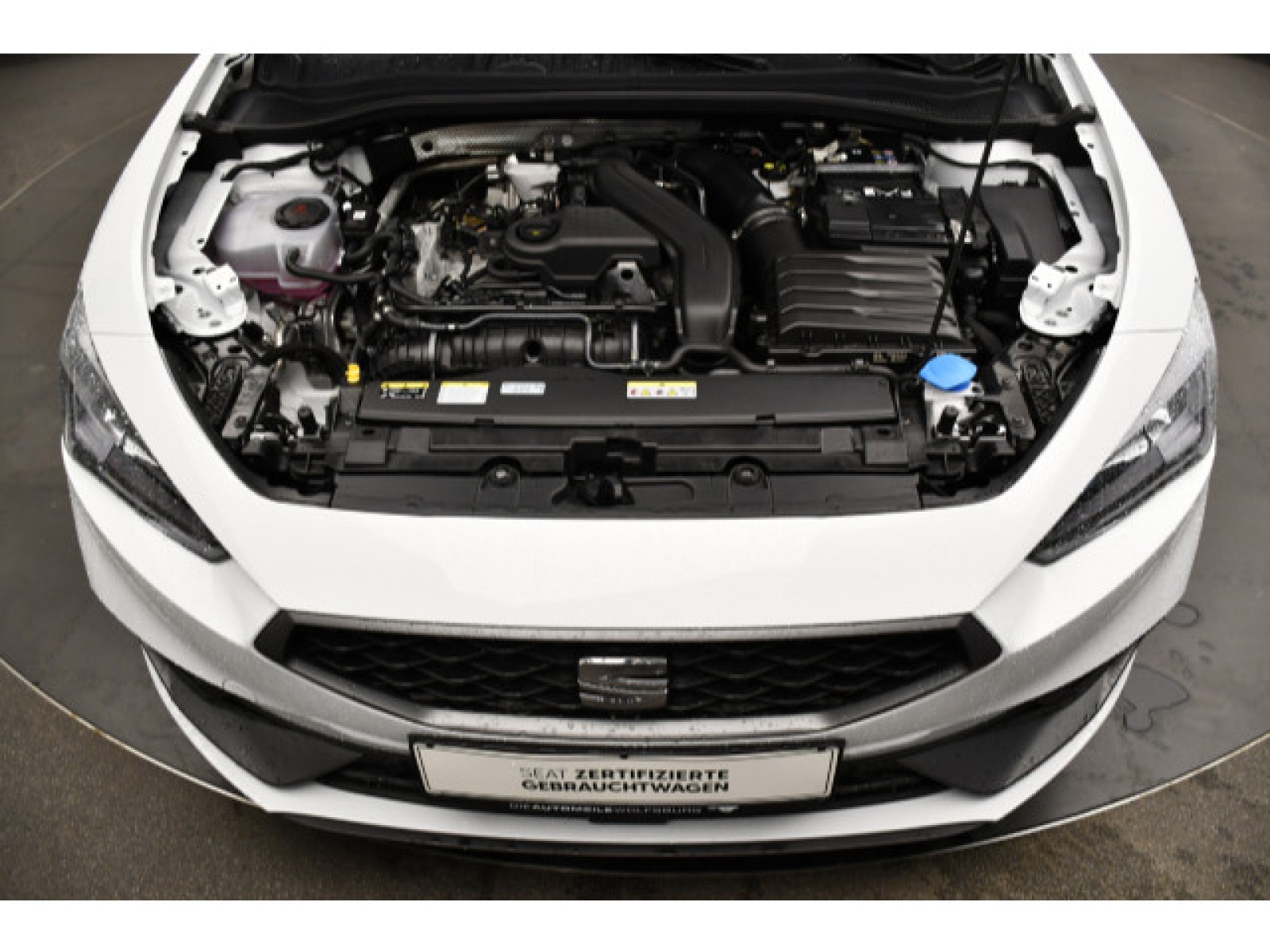 Seat - Leon_11