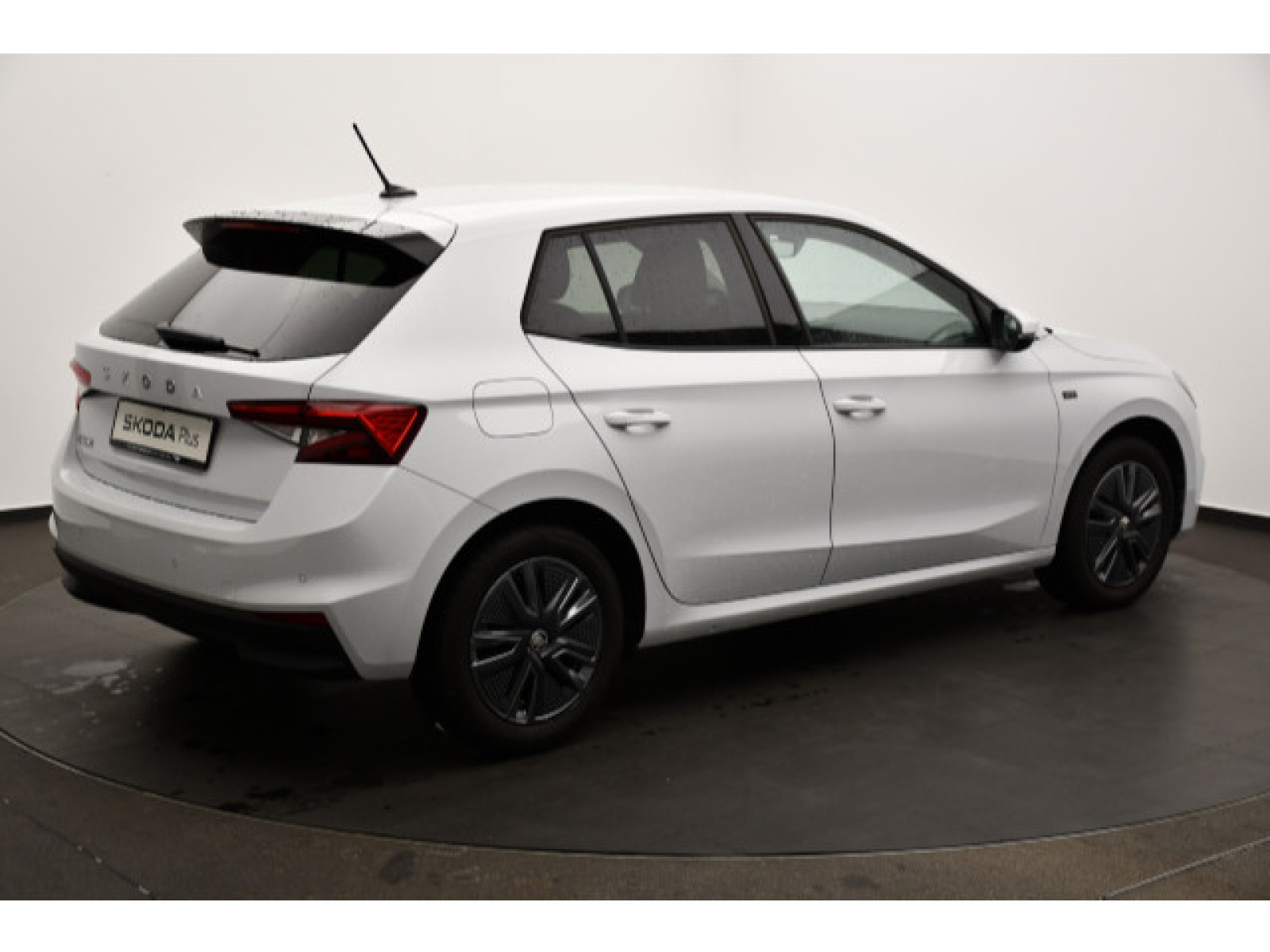 diagonalansicht-hinten-aussen