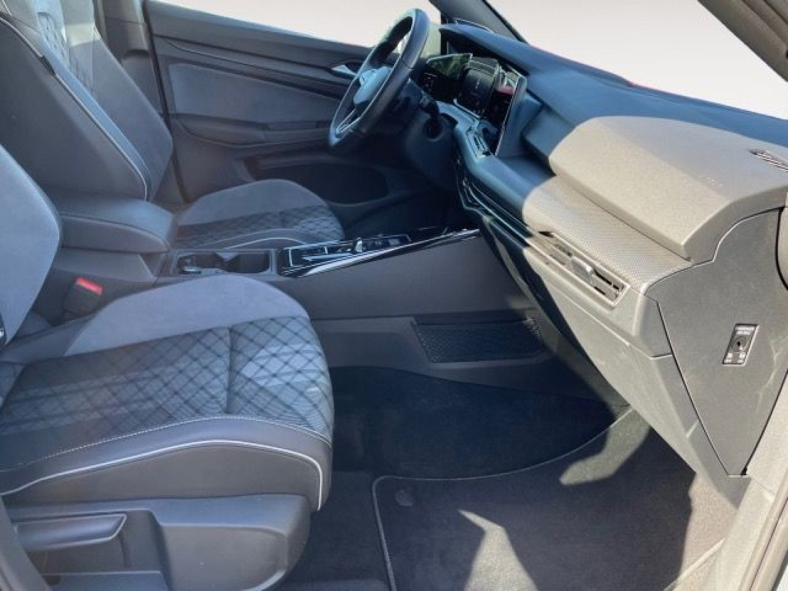 Volkswagen - Golf Variant_15