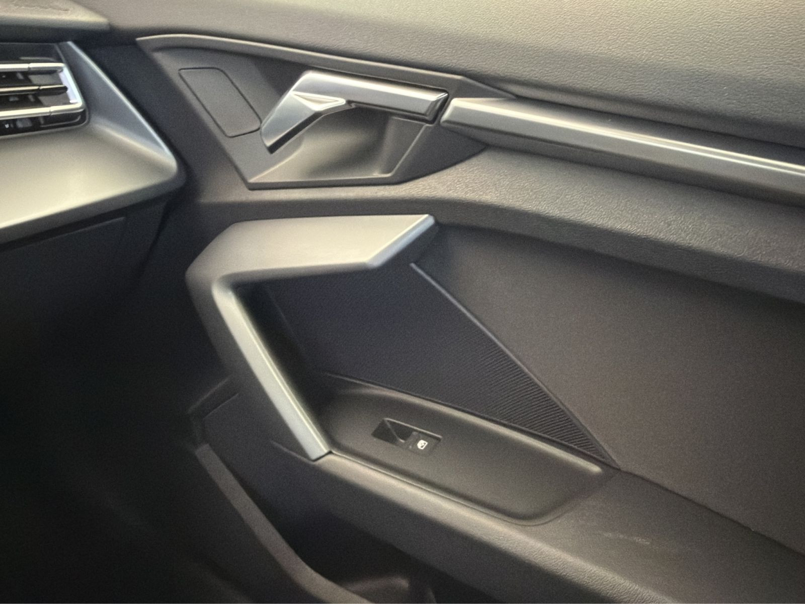 Audi - A3 Limousine_17