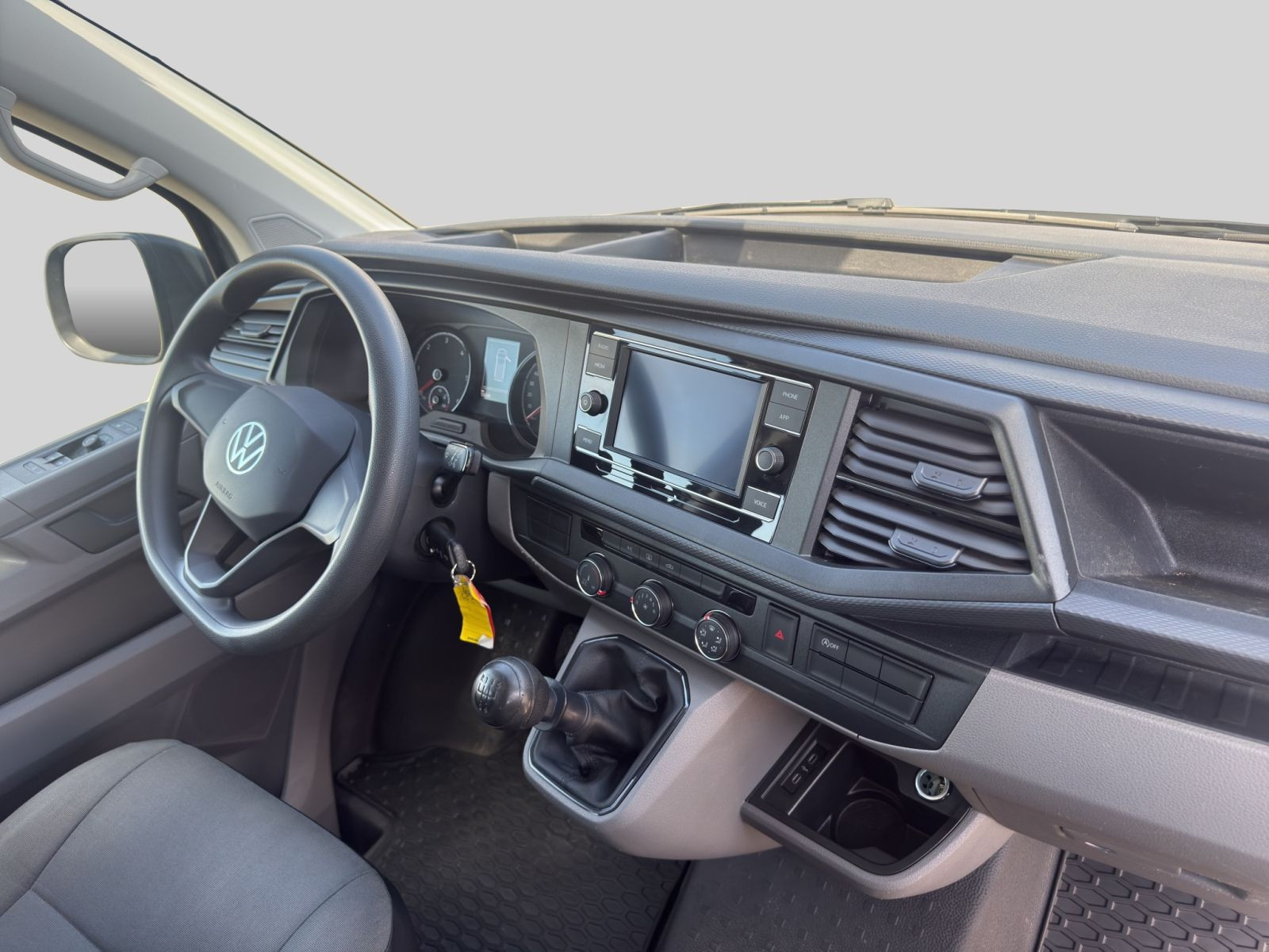 Volkswagen - T6.1 Kombi_23