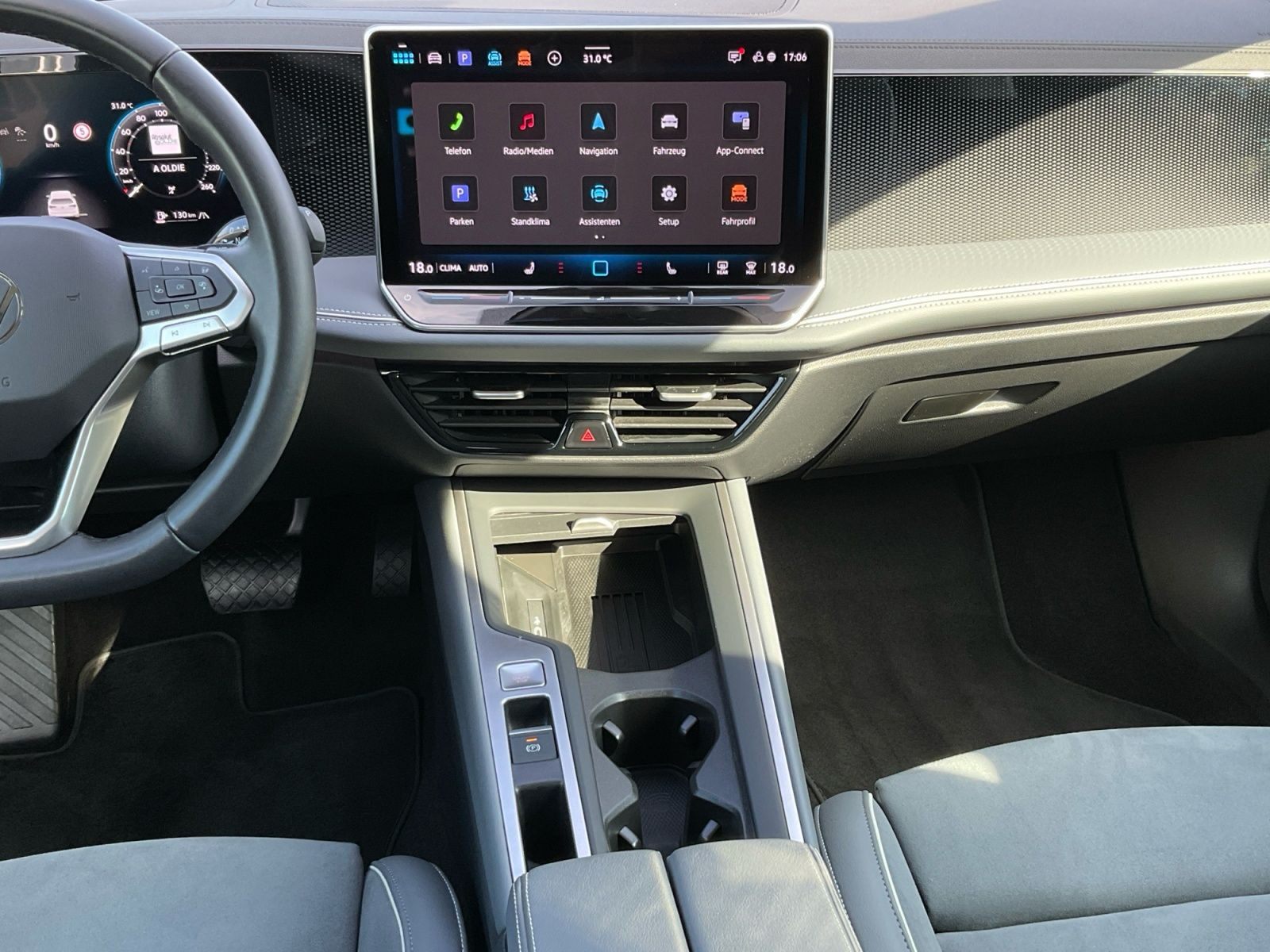 Volkswagen - Passat Variant_11