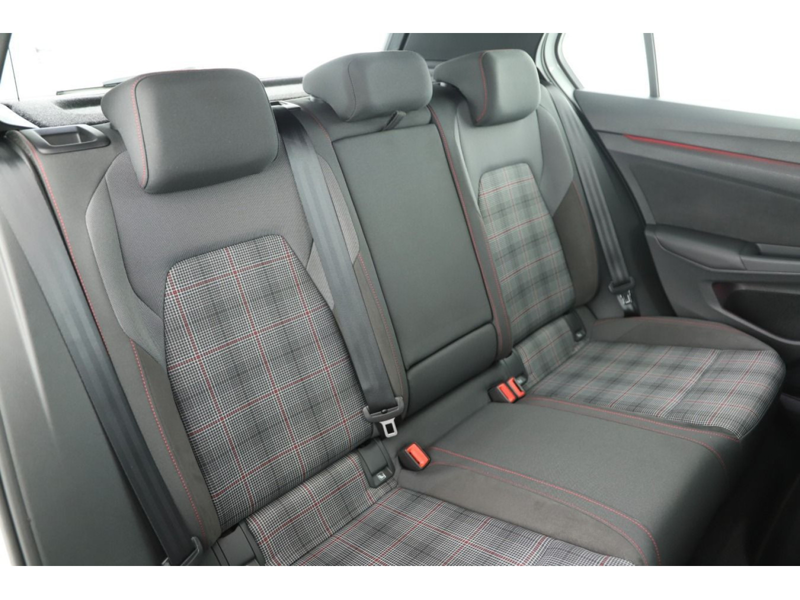 Volkswagen - Golf GTI_6