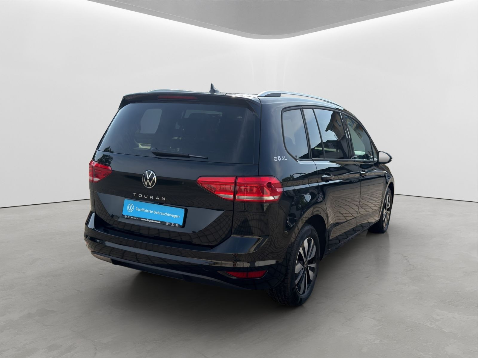 Volkswagen - Touran_7