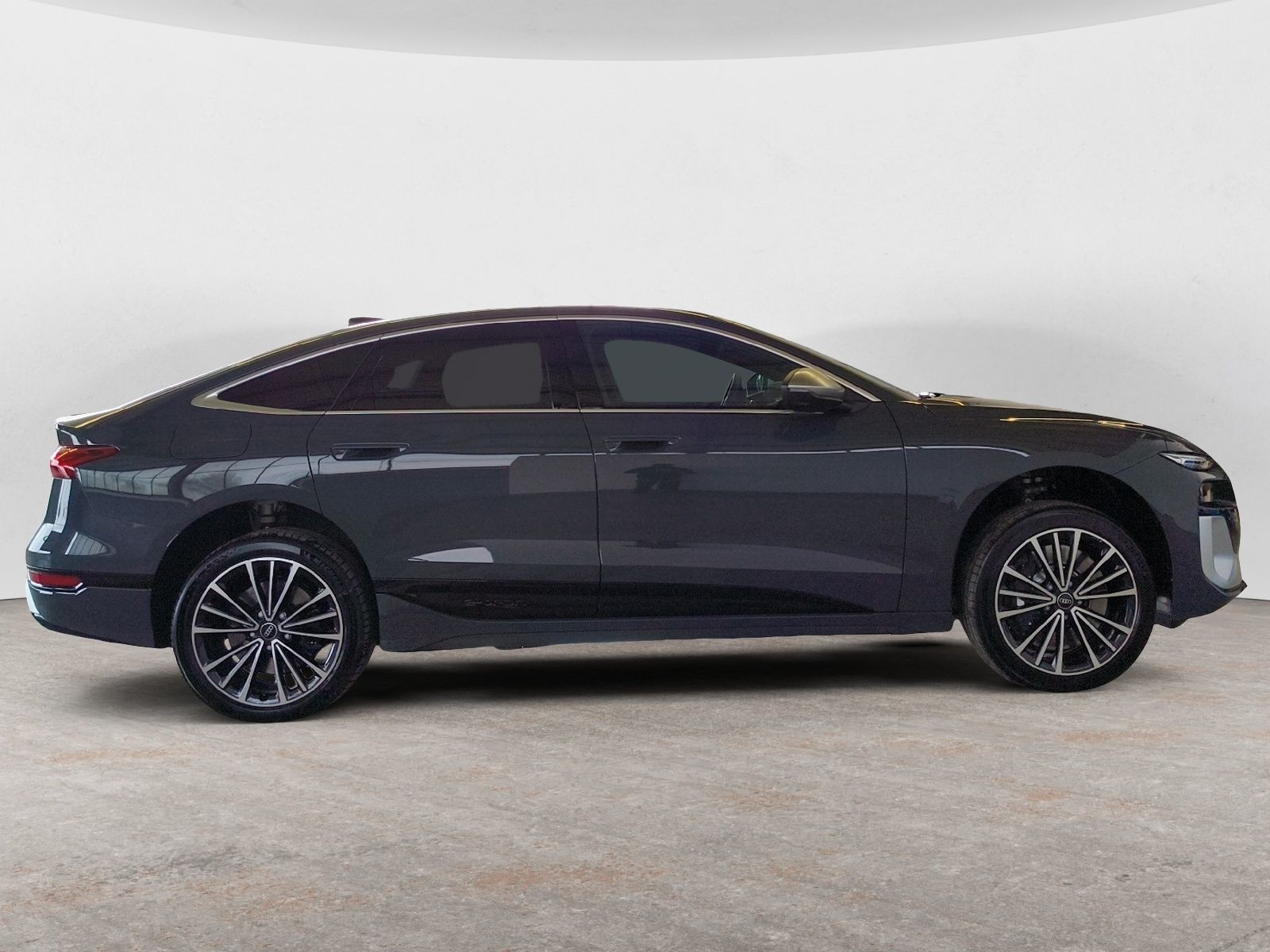 Audi - S6 Sportback e-tron_7