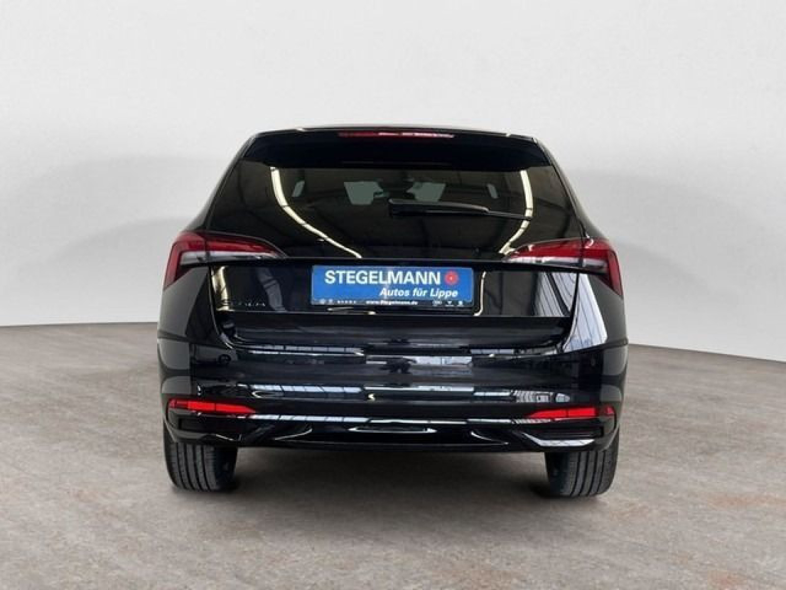 heckansicht-aussen heckansicht-aussen