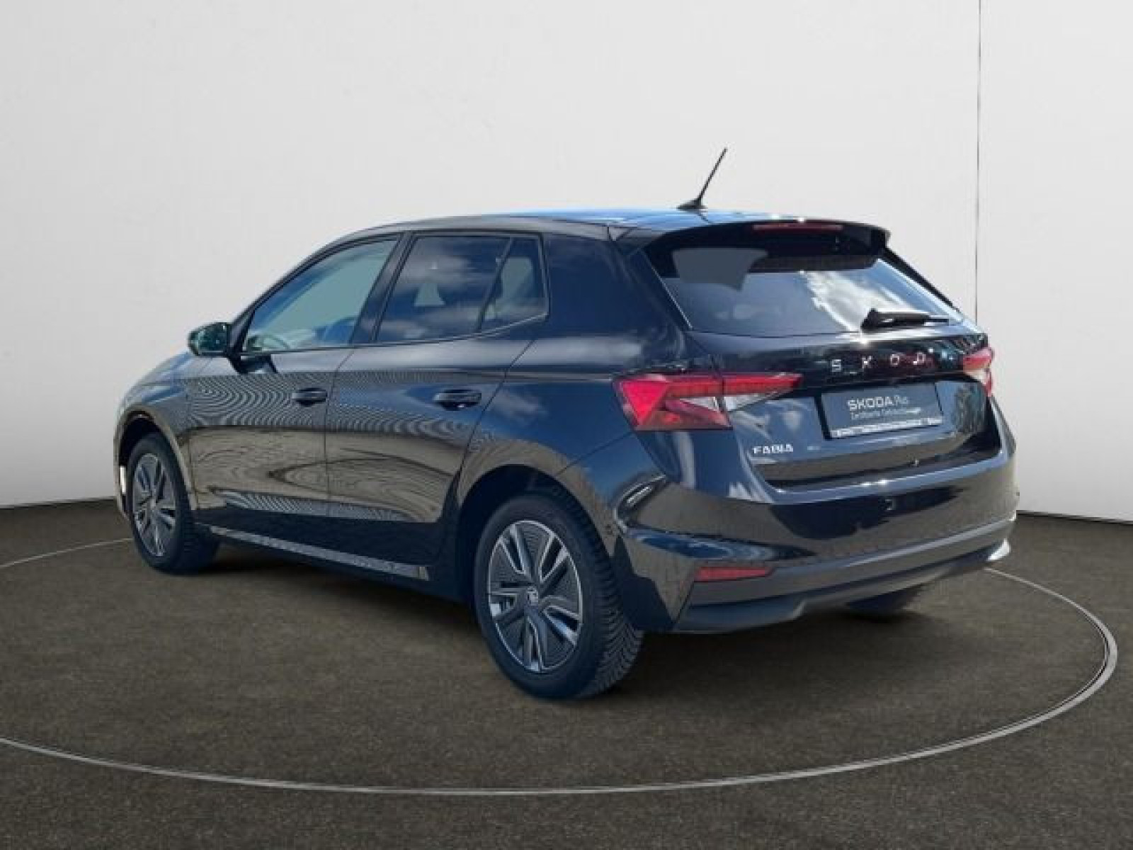 diagonalansicht-hinten-aussen