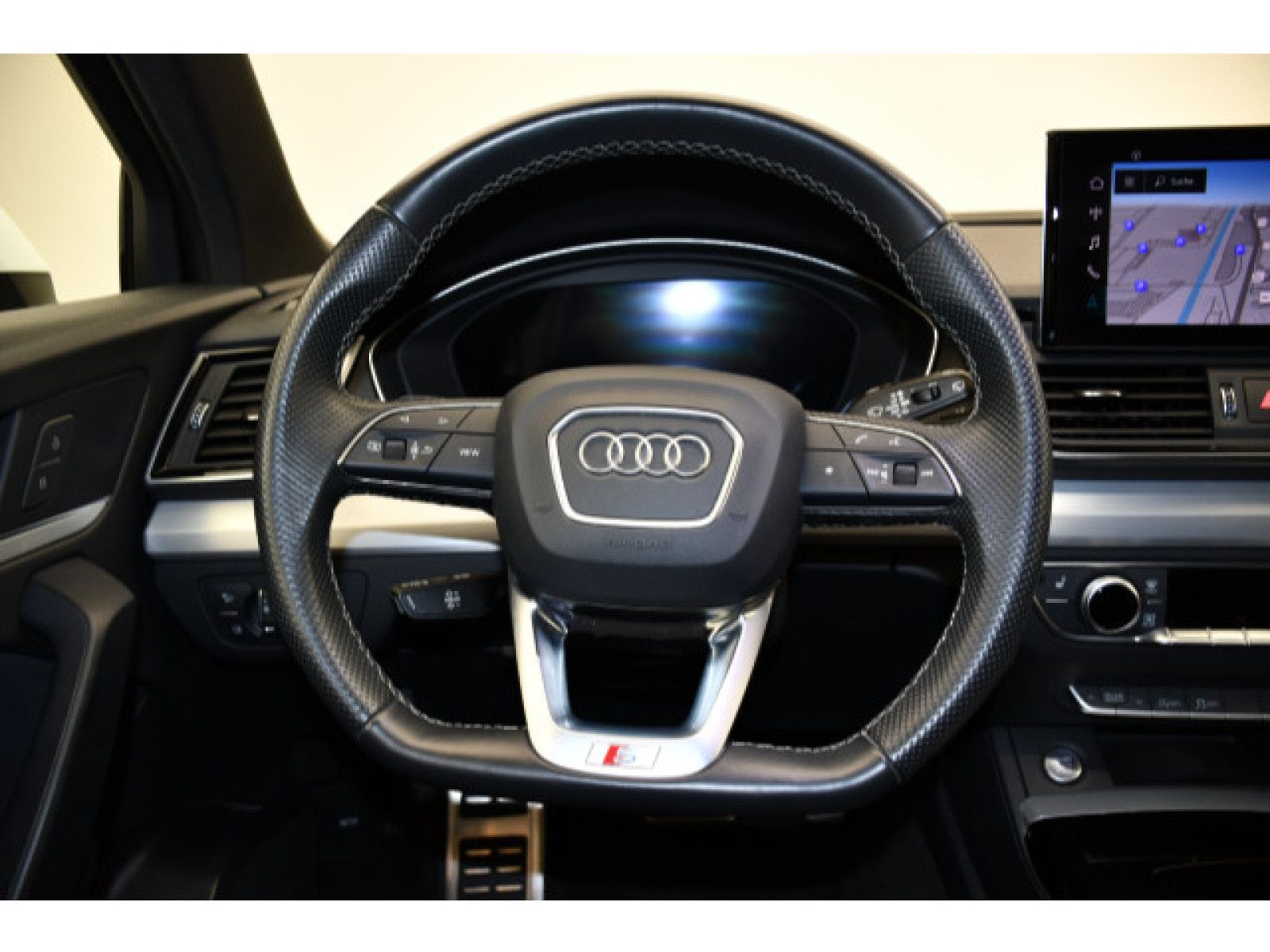 Audi - Q5_5