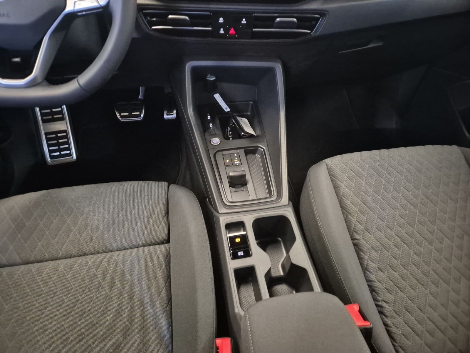 Volkswagen - Caddy_12
