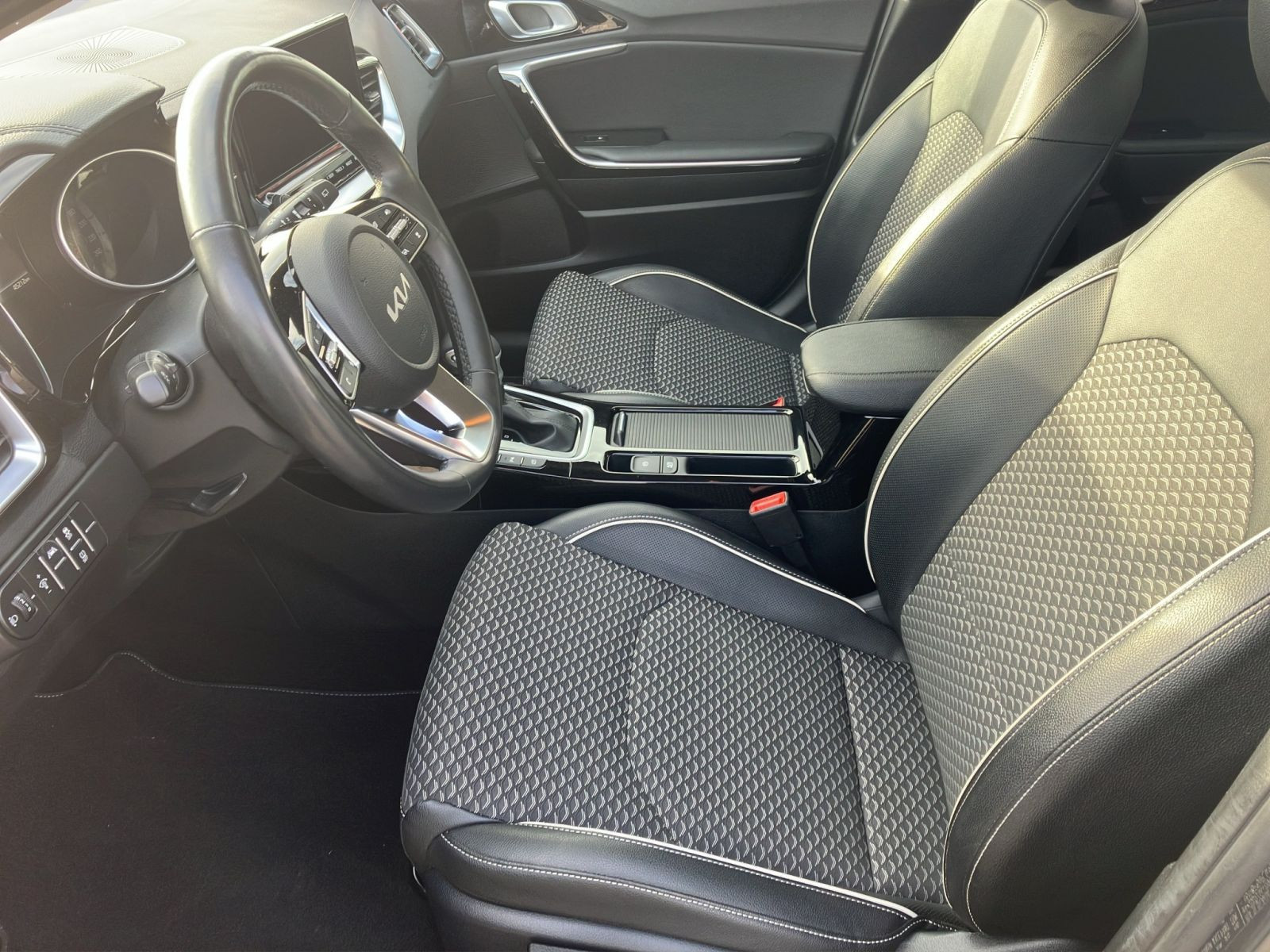 Kia - XCeed_10