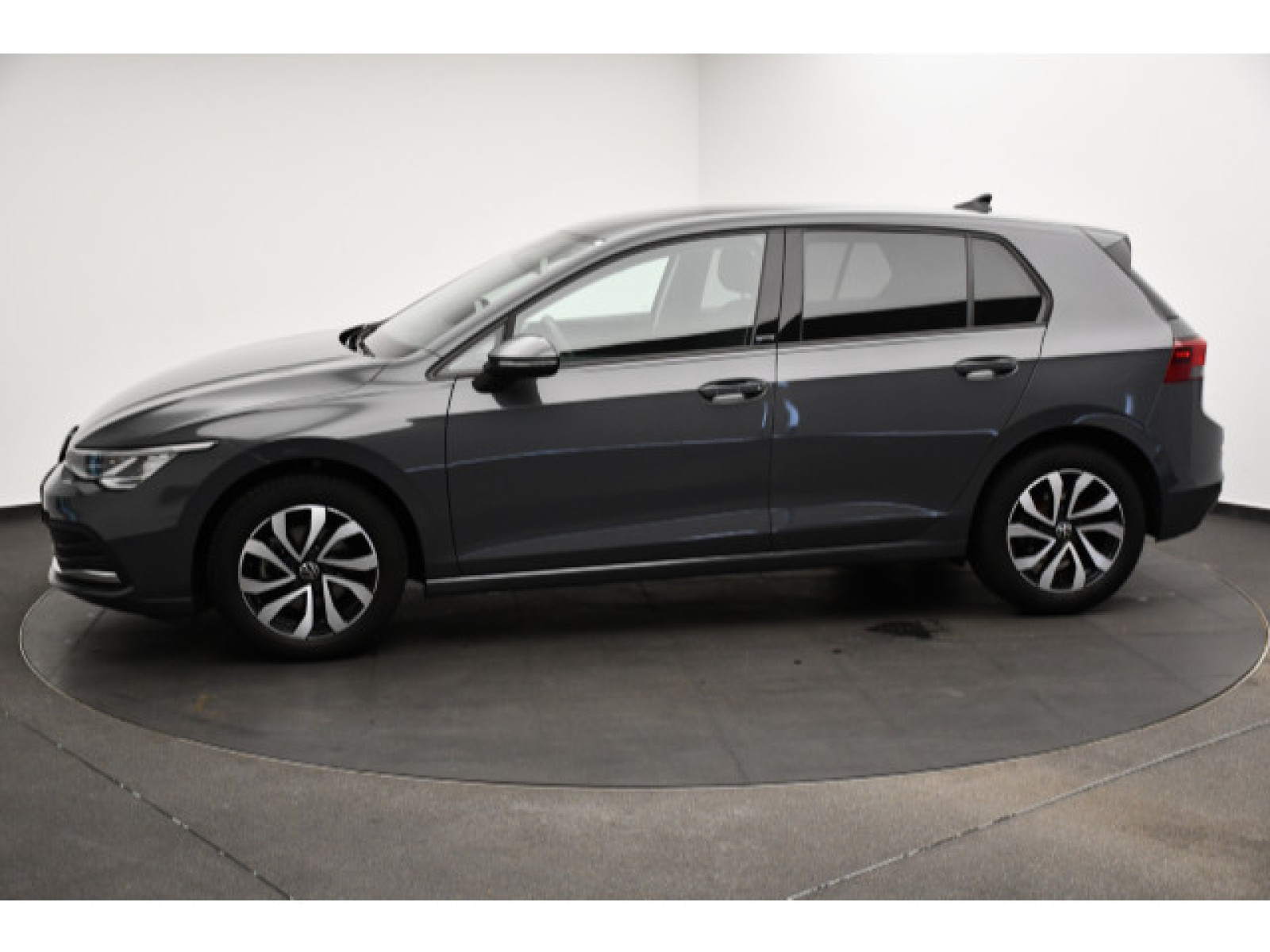 Volkswagen - Golf_14
