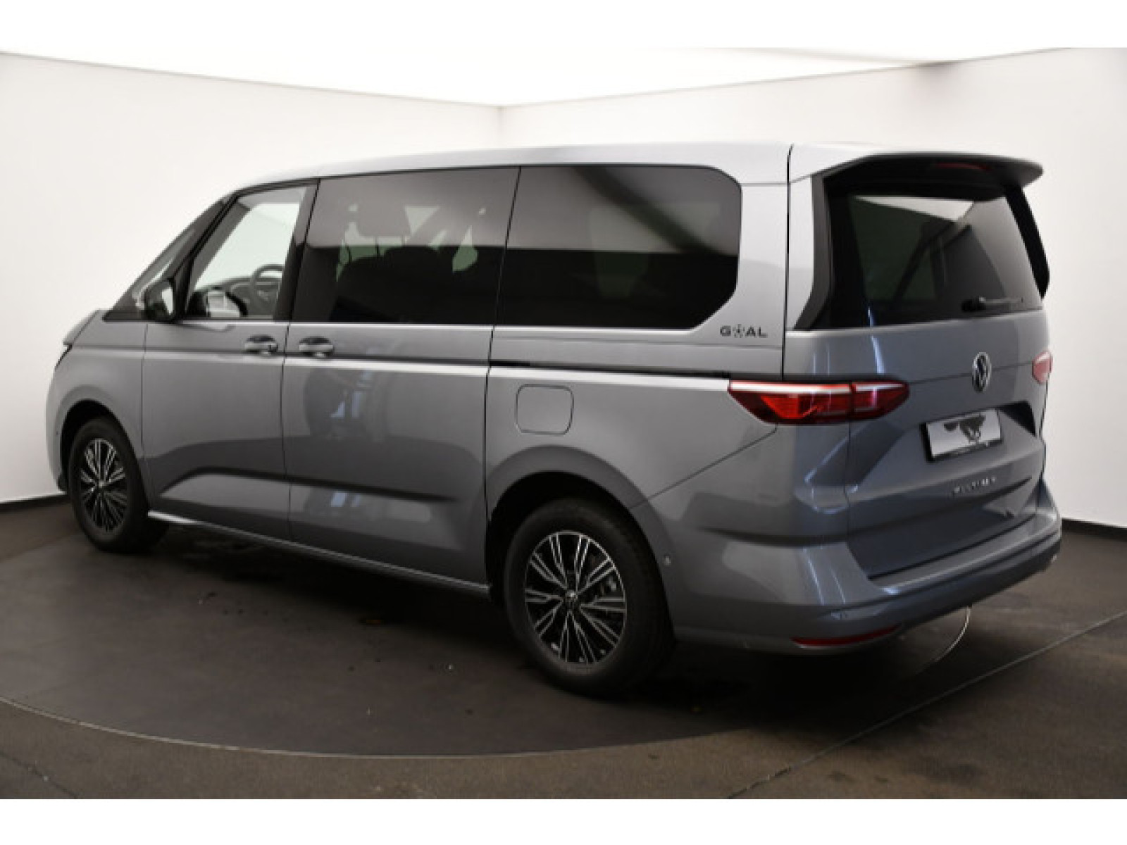 Volkswagen - T7 Multivan_17