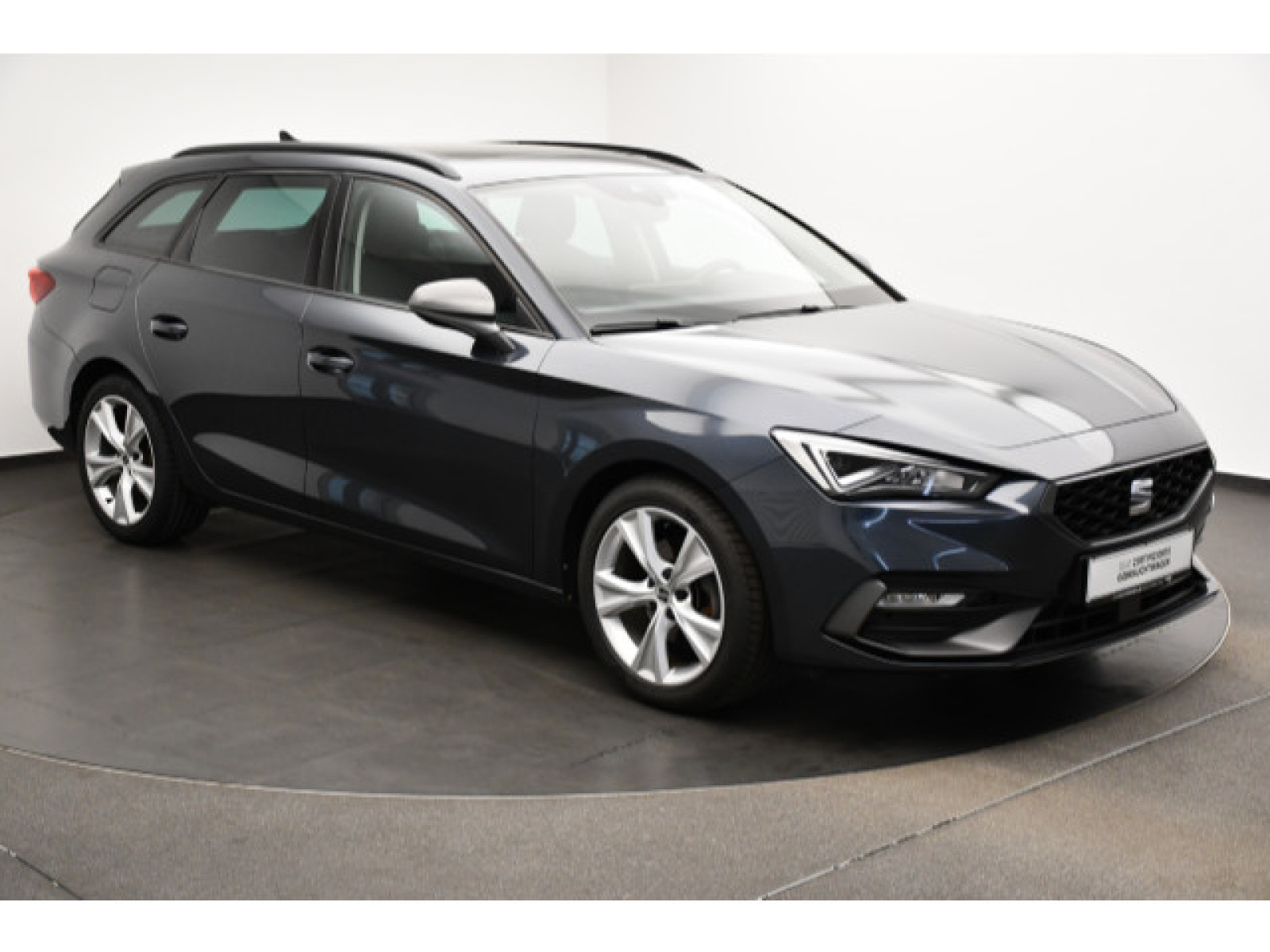 diagonal-frontansicht-aussen