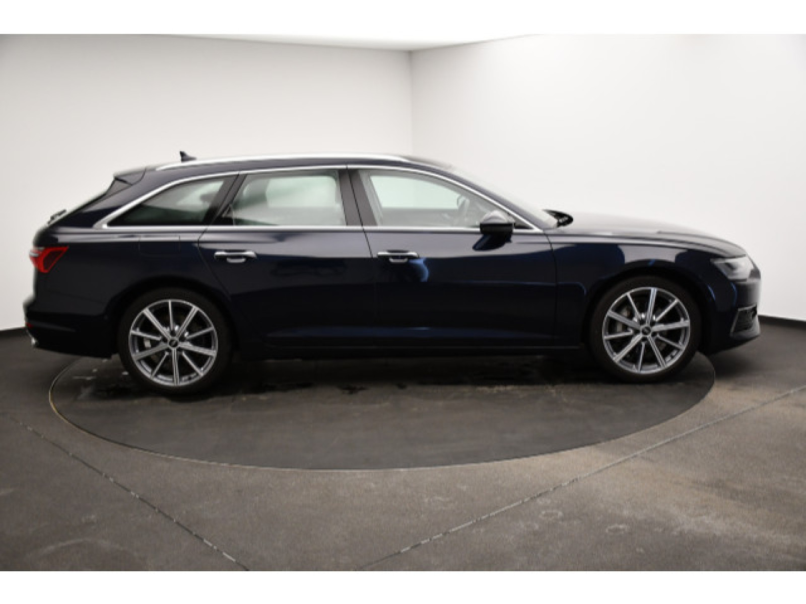 Audi - A6 Avant_18