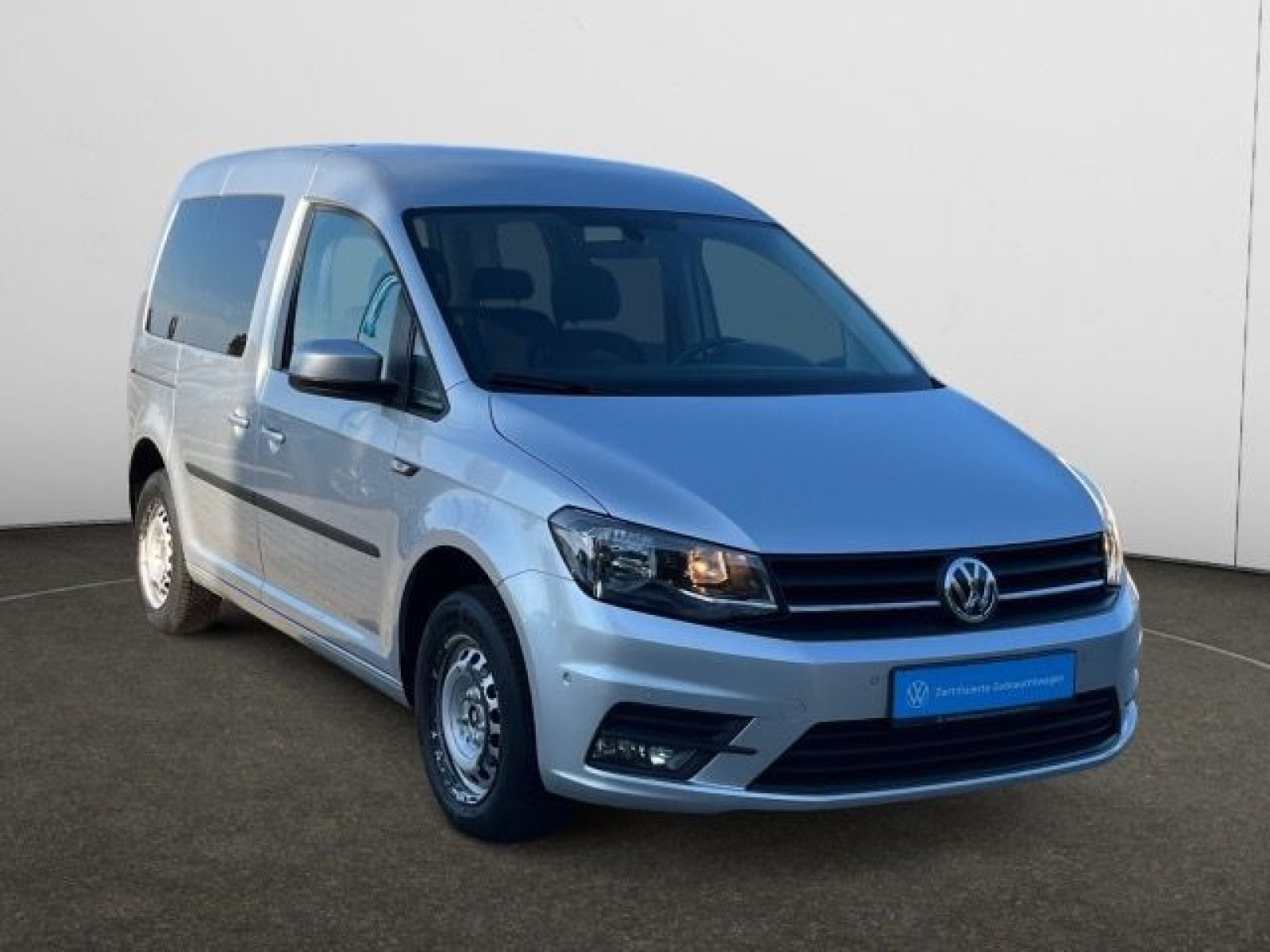 diagonal-frontansicht-aussen