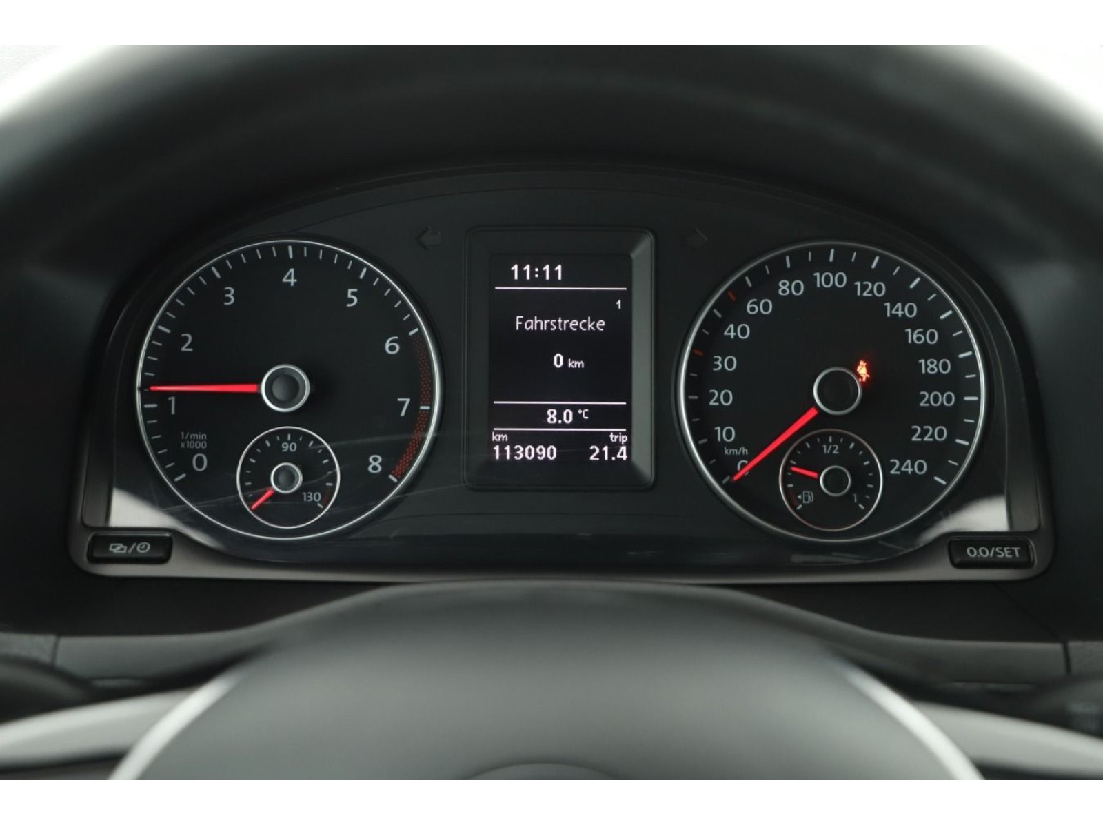 Volkswagen - Caddy_9