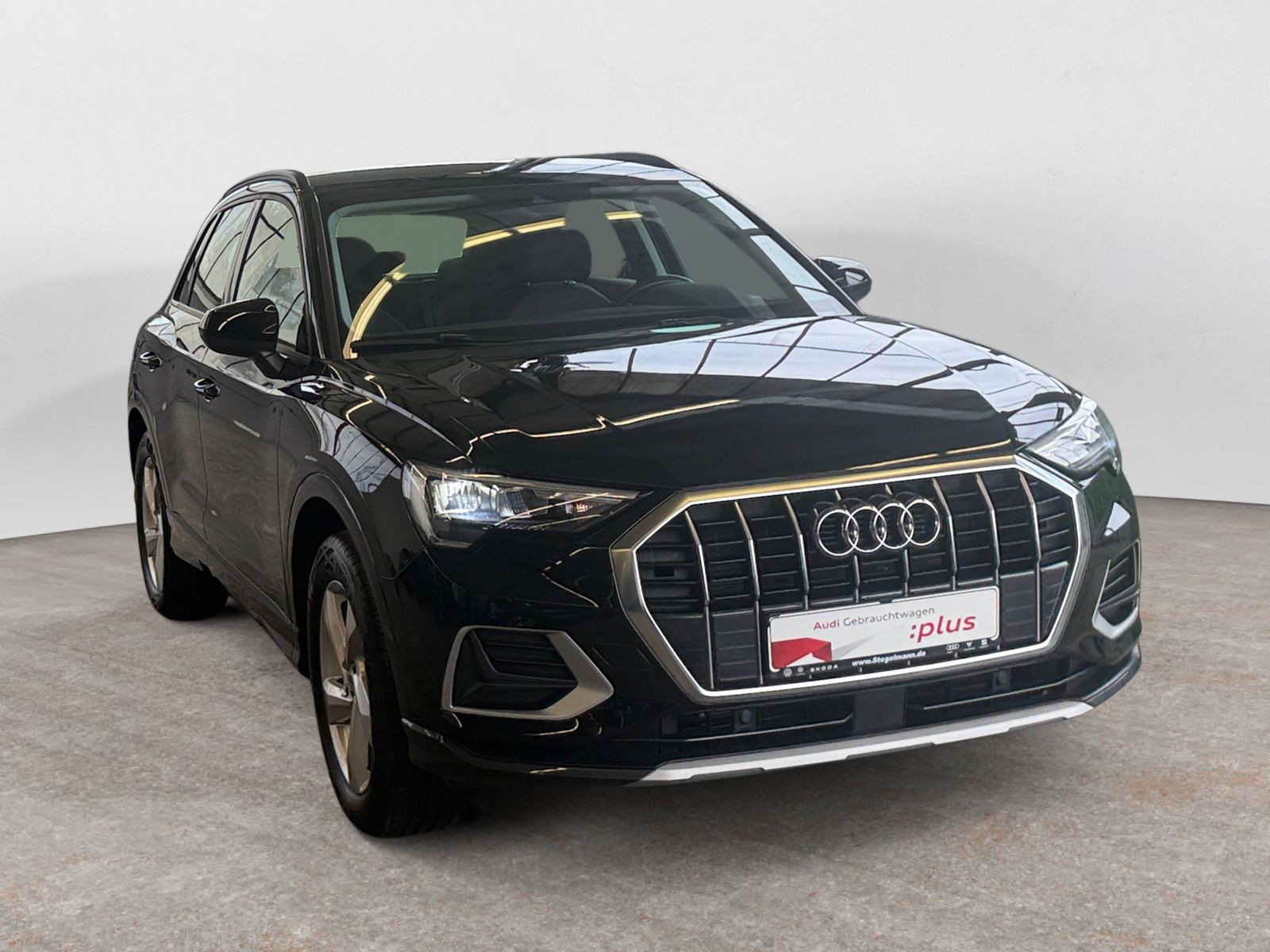 Audi - Q3_8