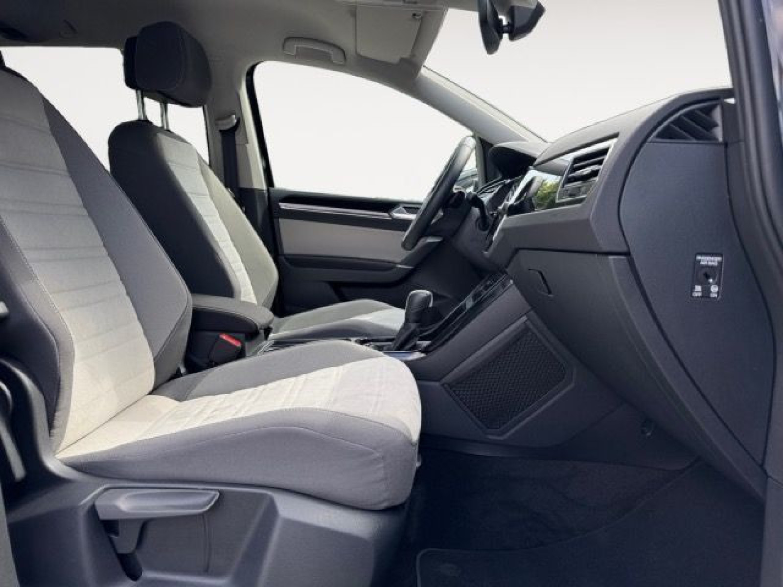 beifahrer-innen beifahrer-innen