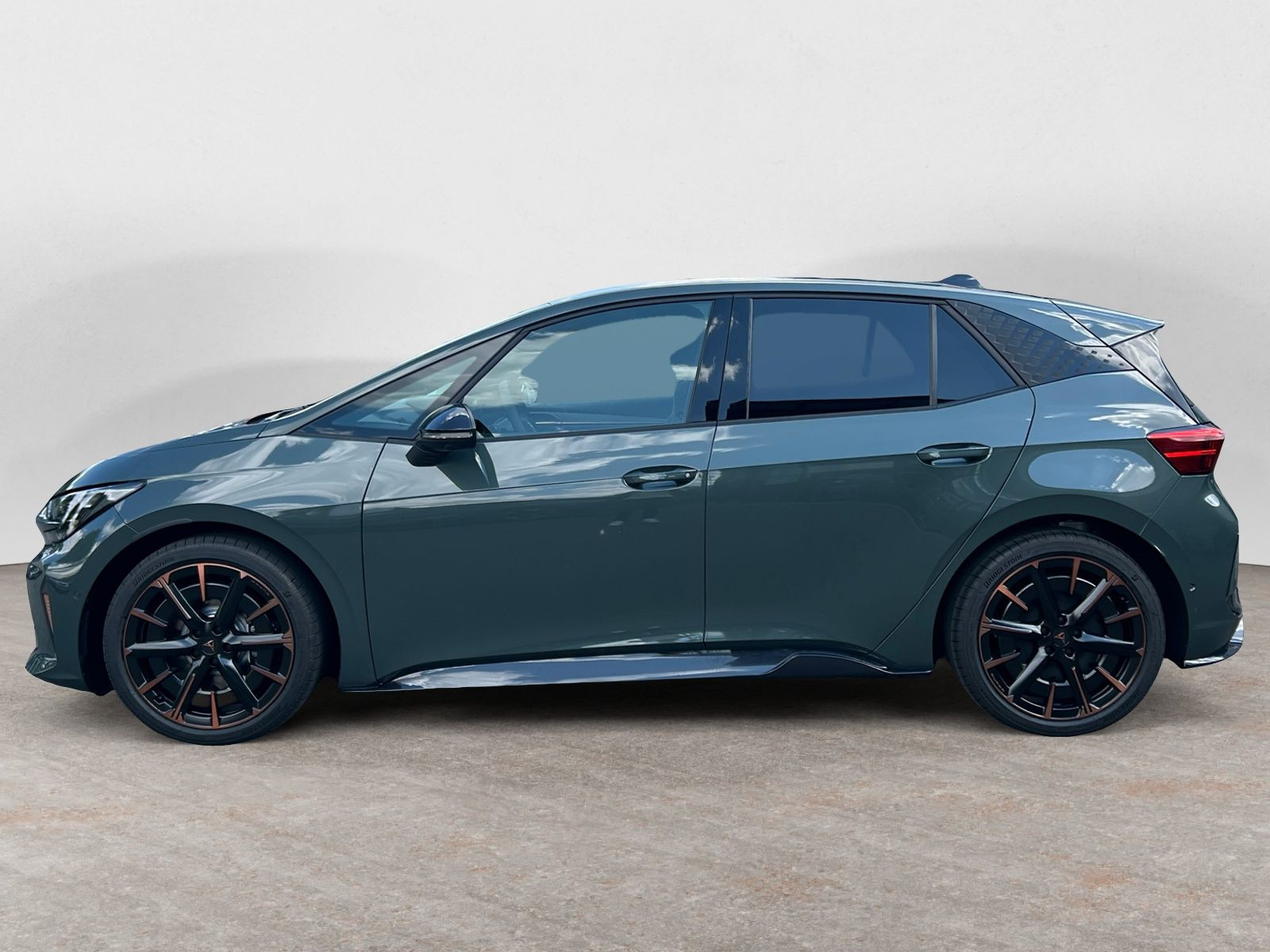 Cupra - Born_3
