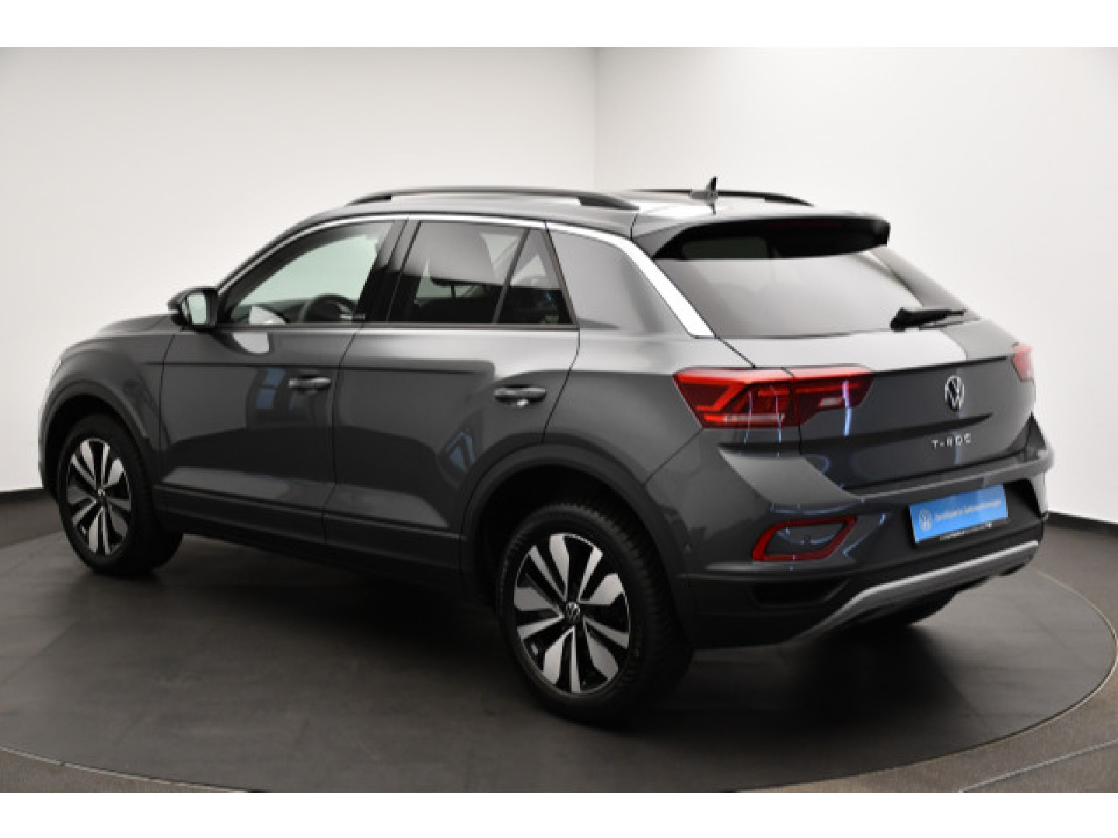 Volkswagen - T-Roc_14