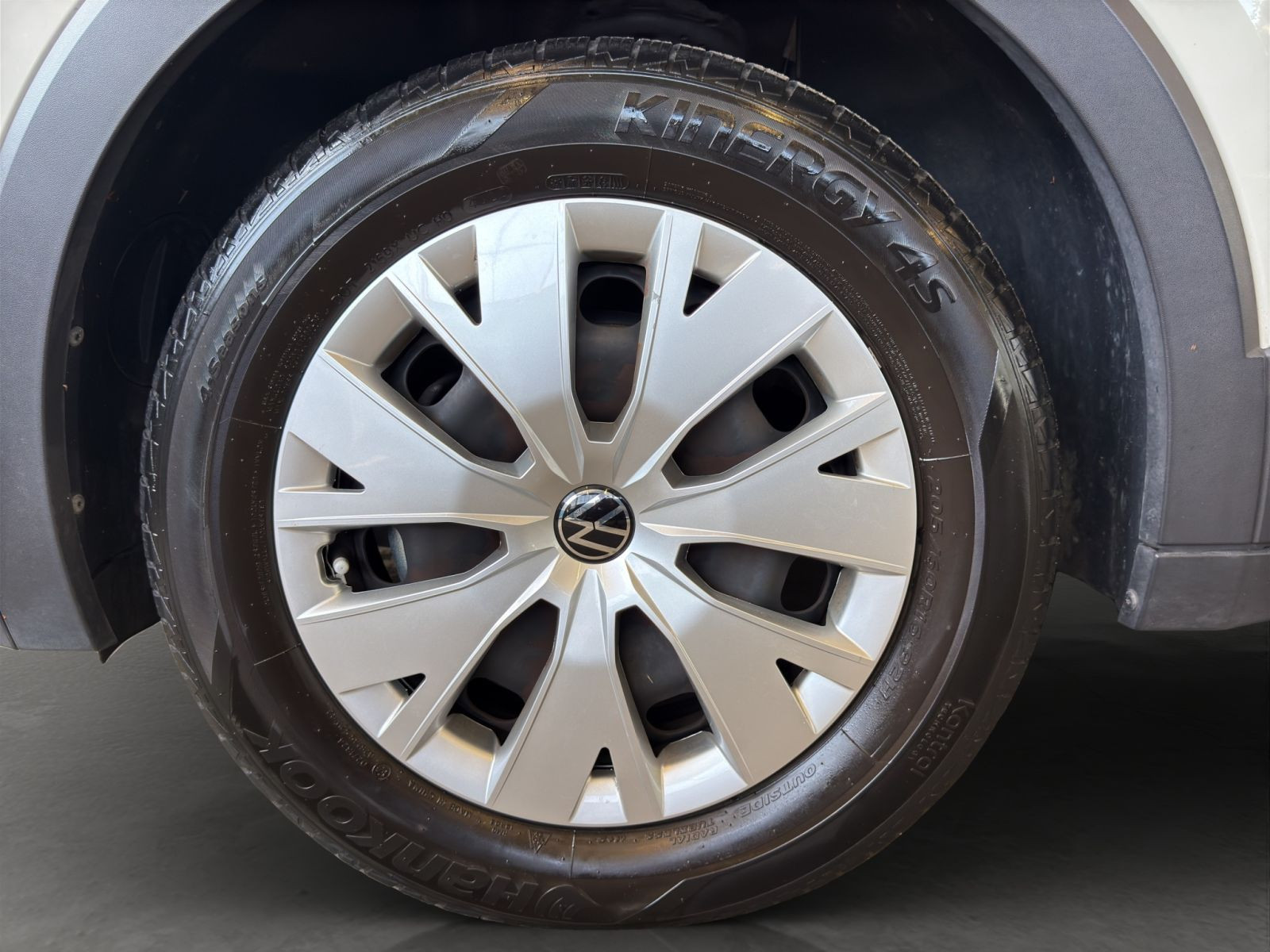 Volkswagen - T-Cross_17