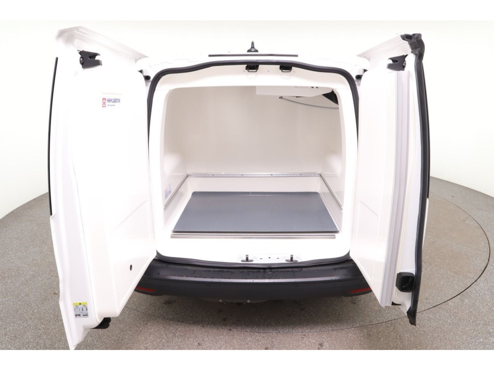 Volkswagen - Caddy Maxi_14