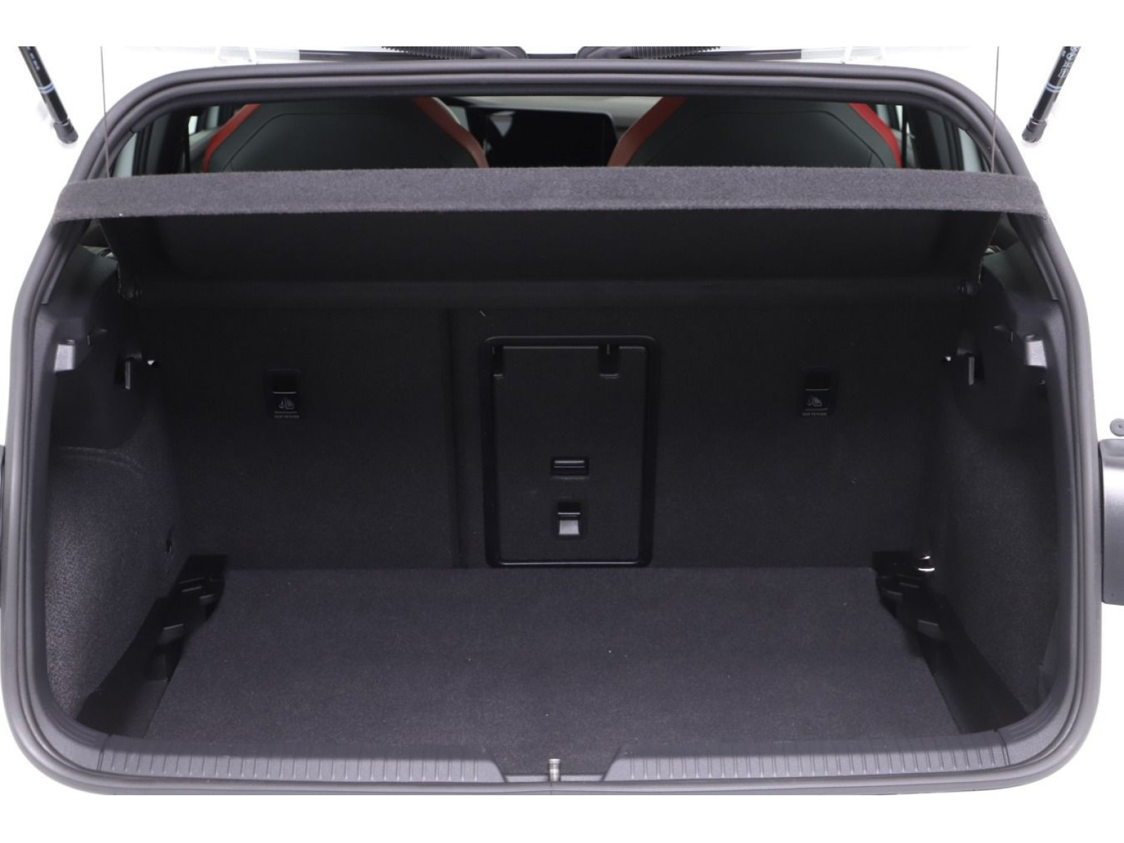 Volkswagen - Golf GTI_14