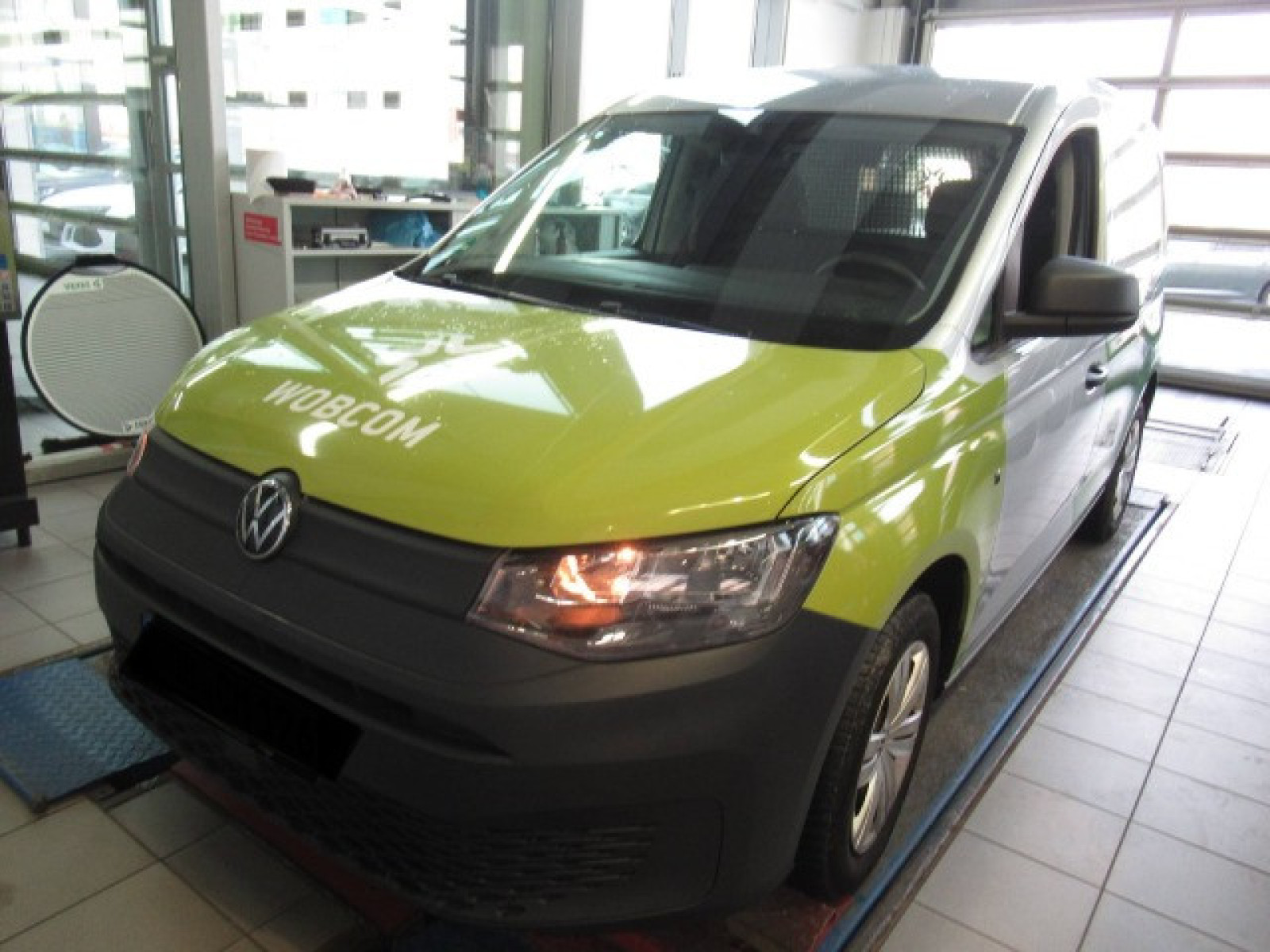 Volkswagen - Caddy_1
