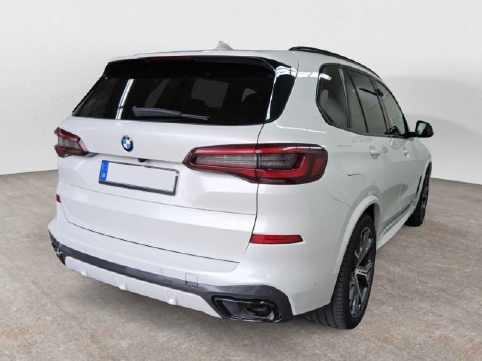 diagonalansicht-hinten-aussen