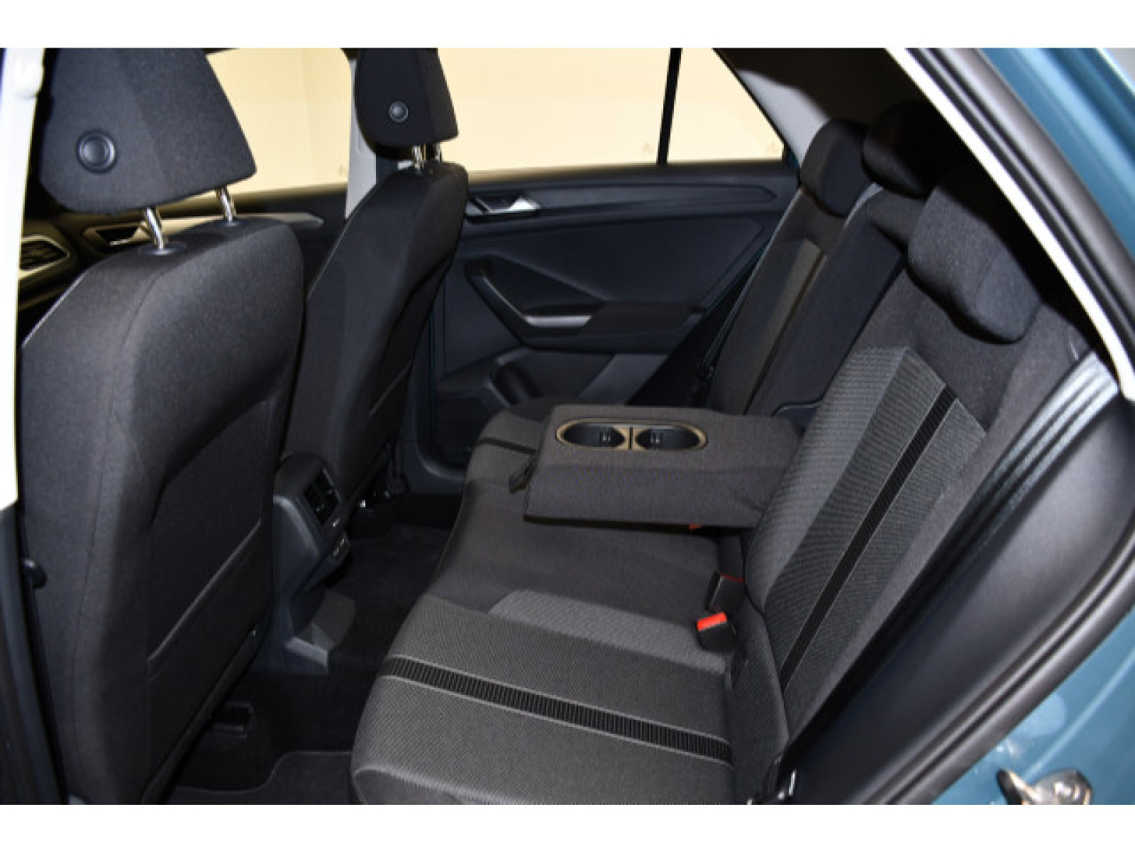 Volkswagen - T-Roc_9