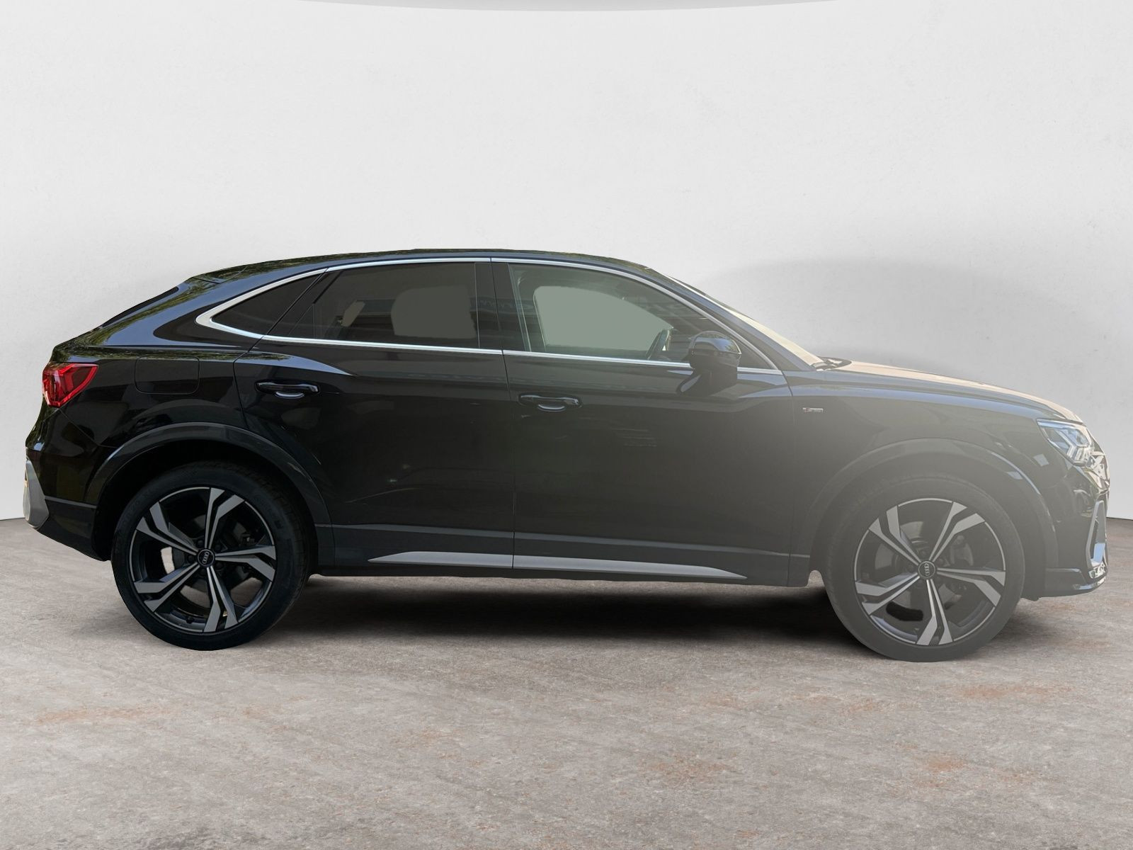 Audi - Q3 Sportback_8