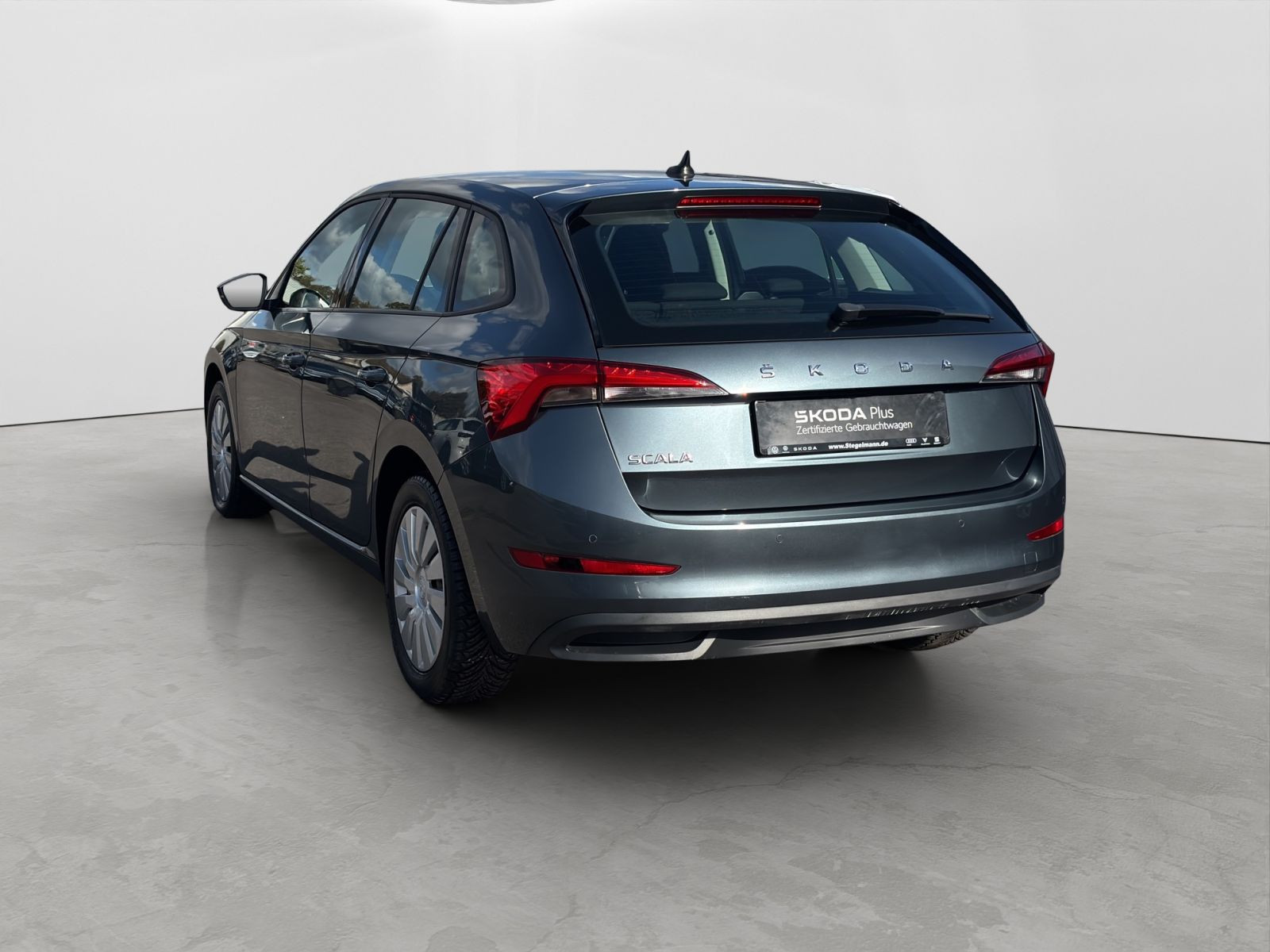 Škoda - Scala_4