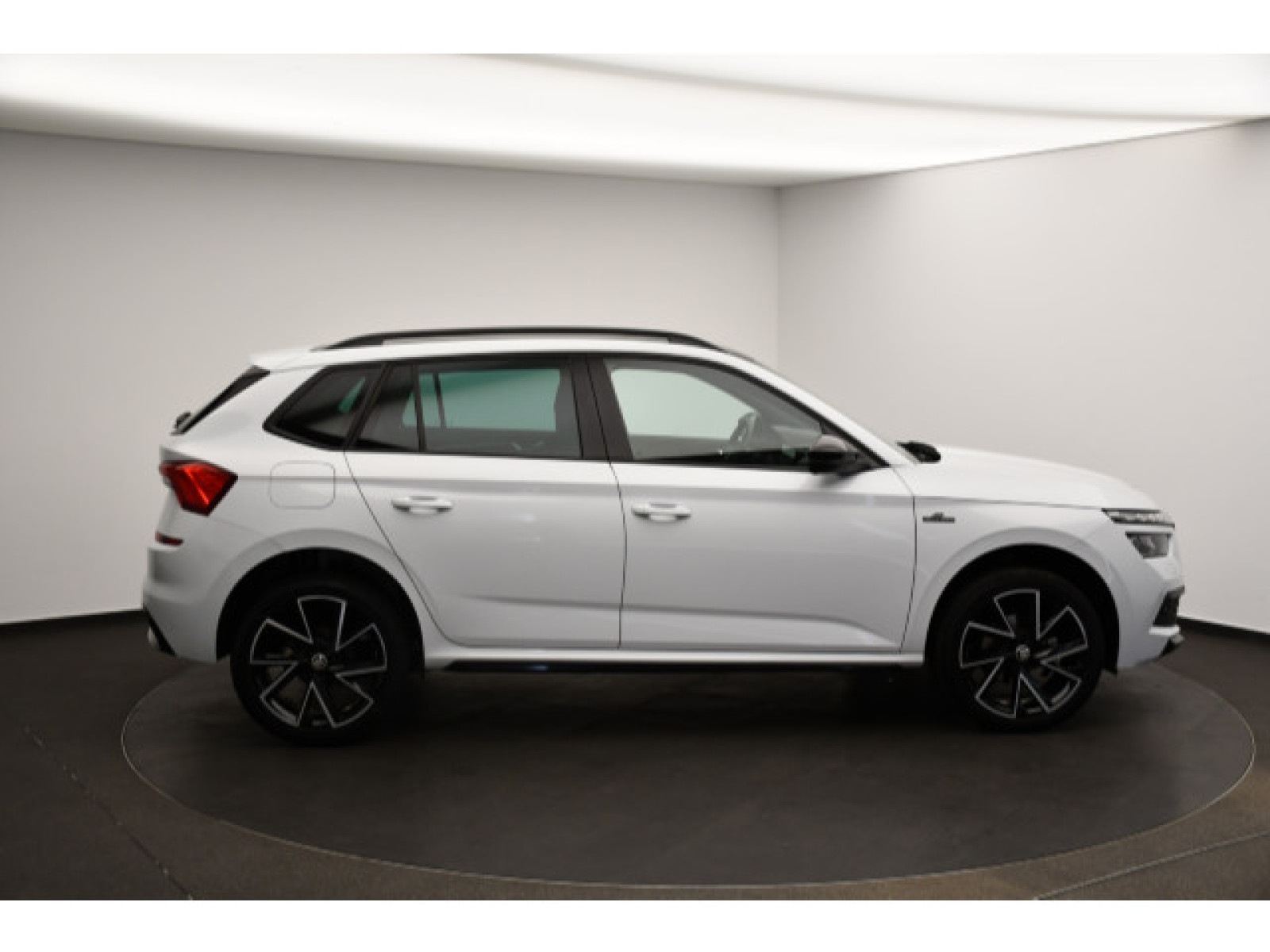 Škoda - Kamiq_19