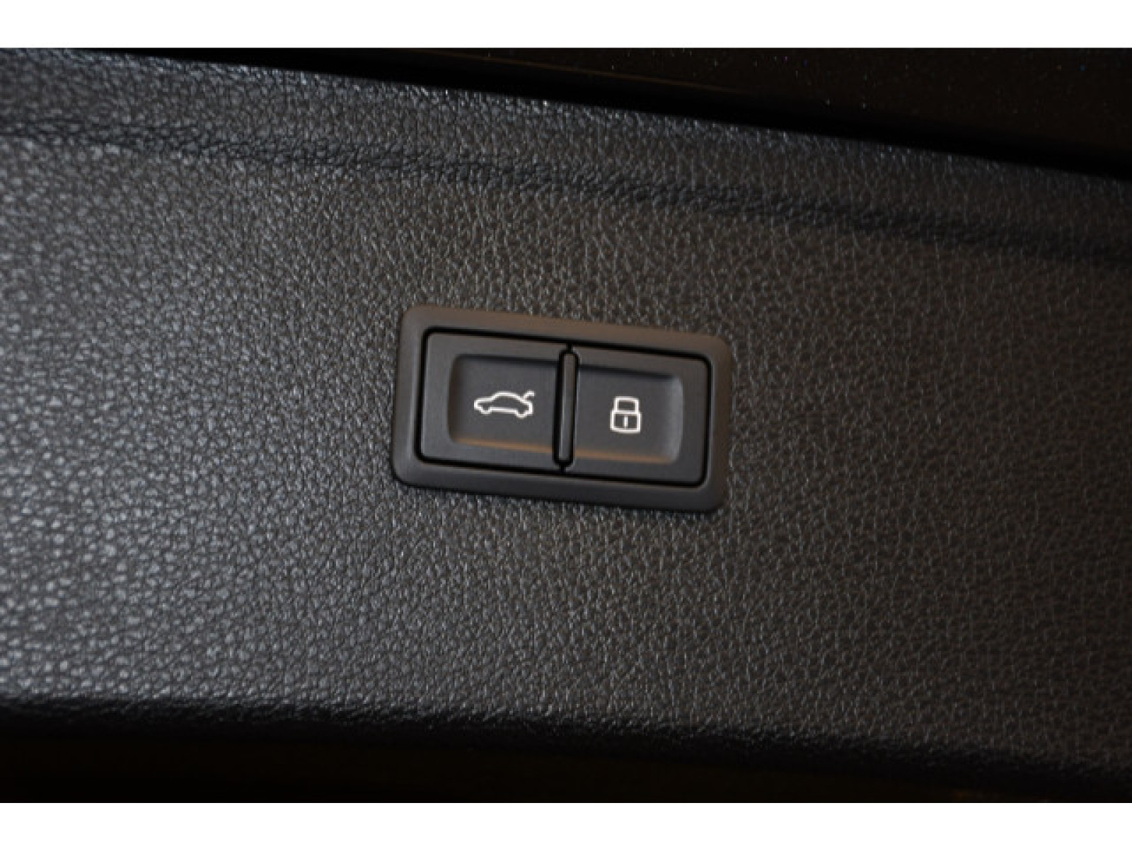 Audi - Q5_13