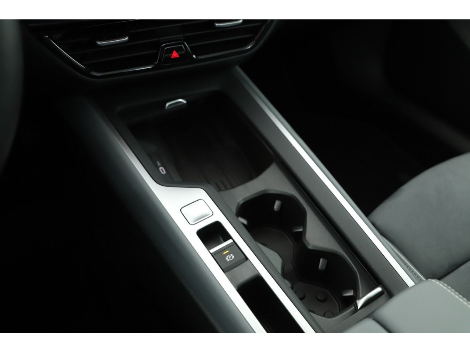 Volkswagen - Passat Variant_13 Volkswagen - Passat Variant_13