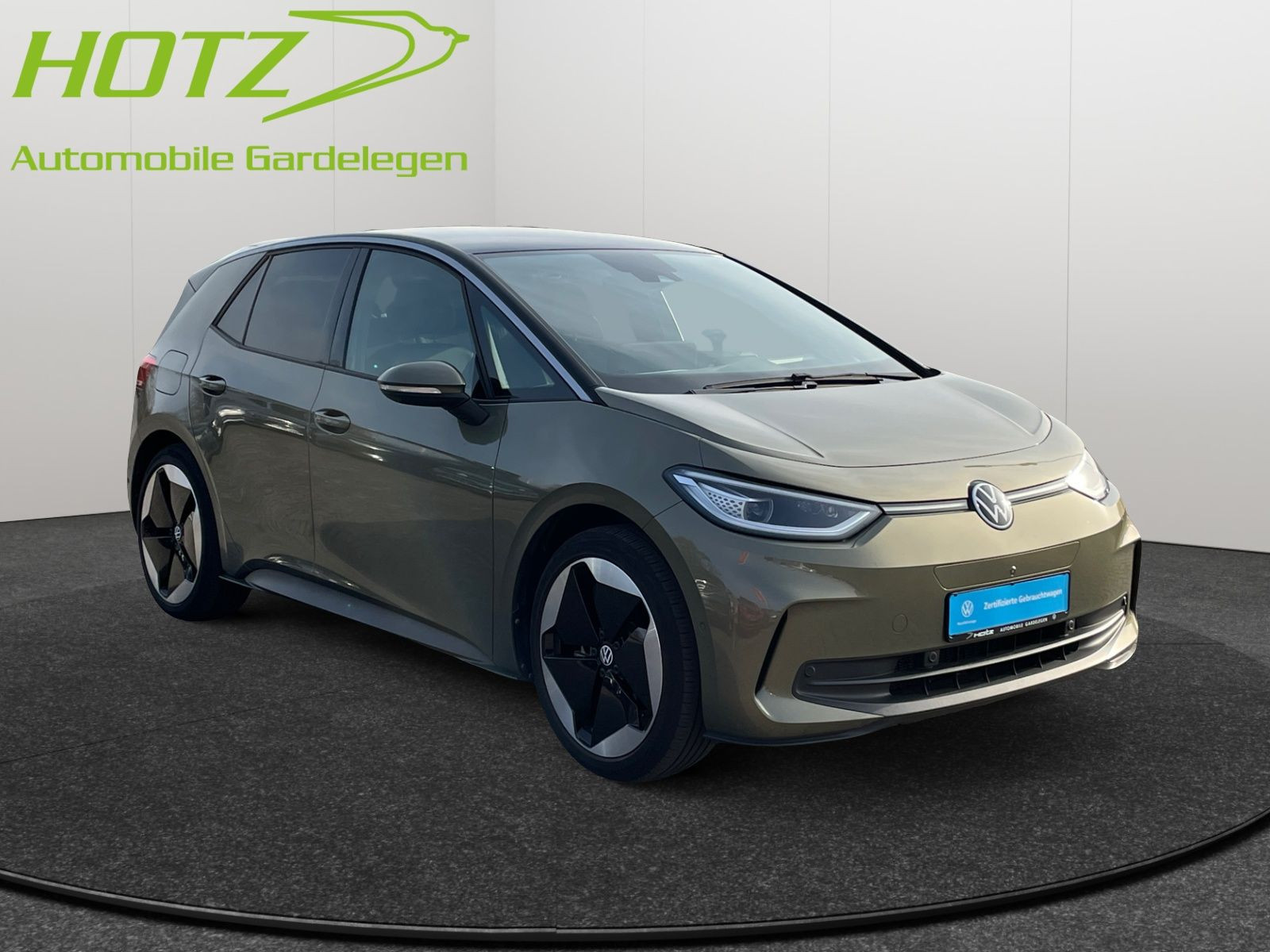 diagonal-frontansicht-aussen