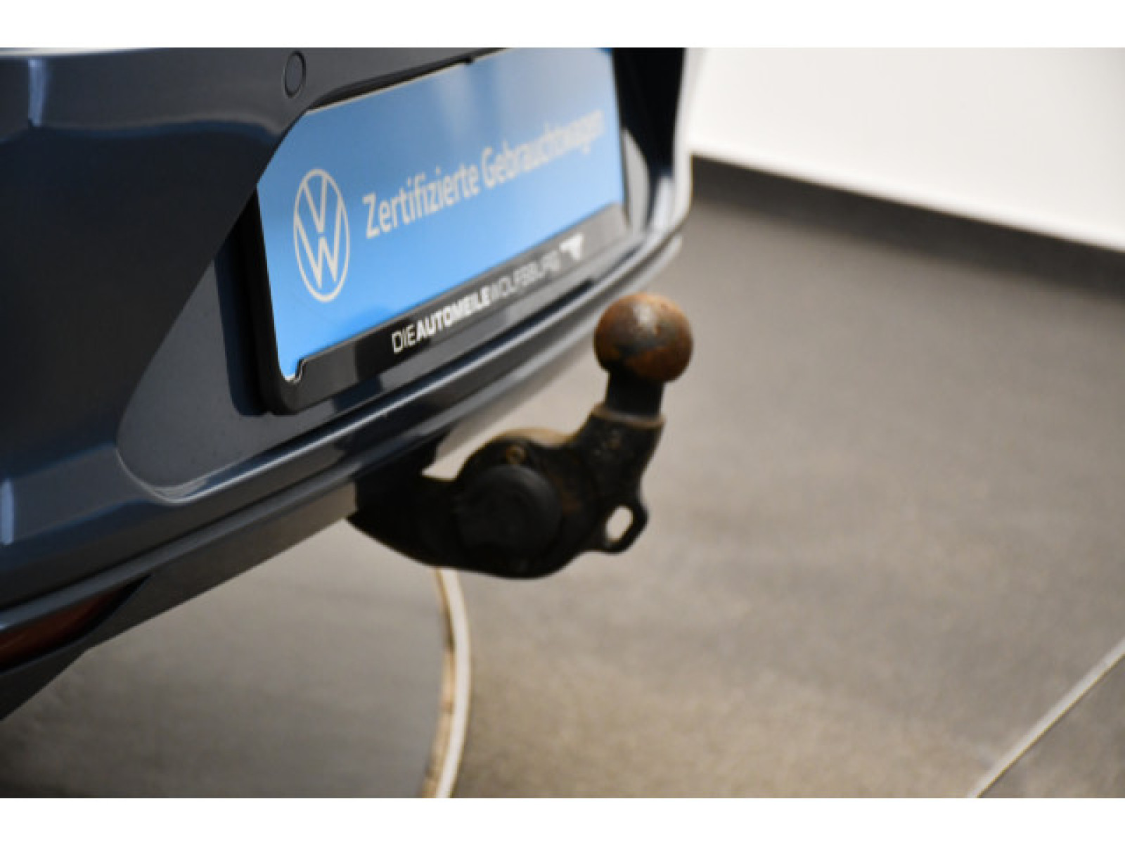 Volkswagen - Passat_10