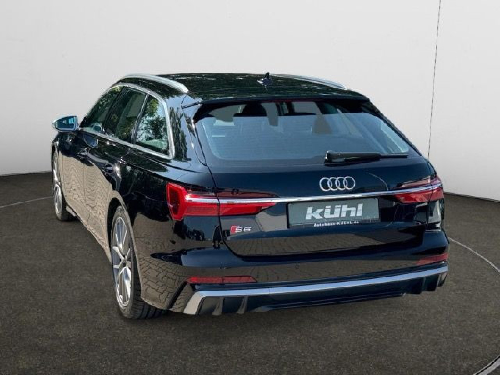 Audi - S6 Avant_4