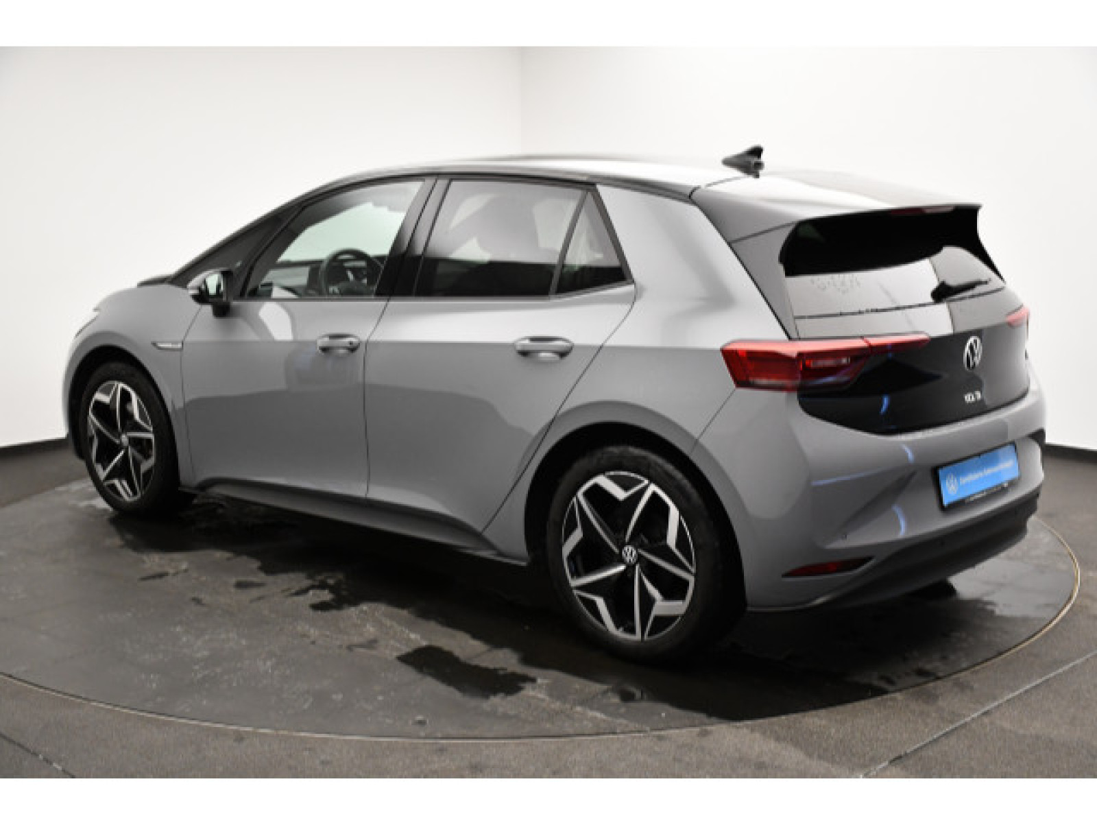 diagonalansicht-hinten-aussen