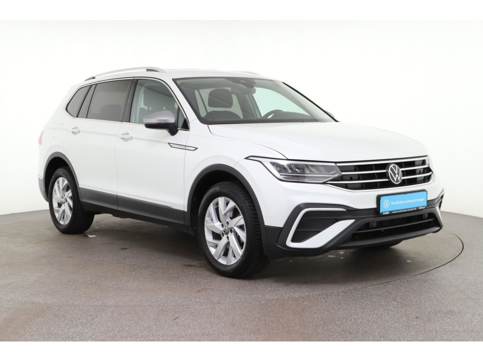 diagonal-frontansicht-aussen